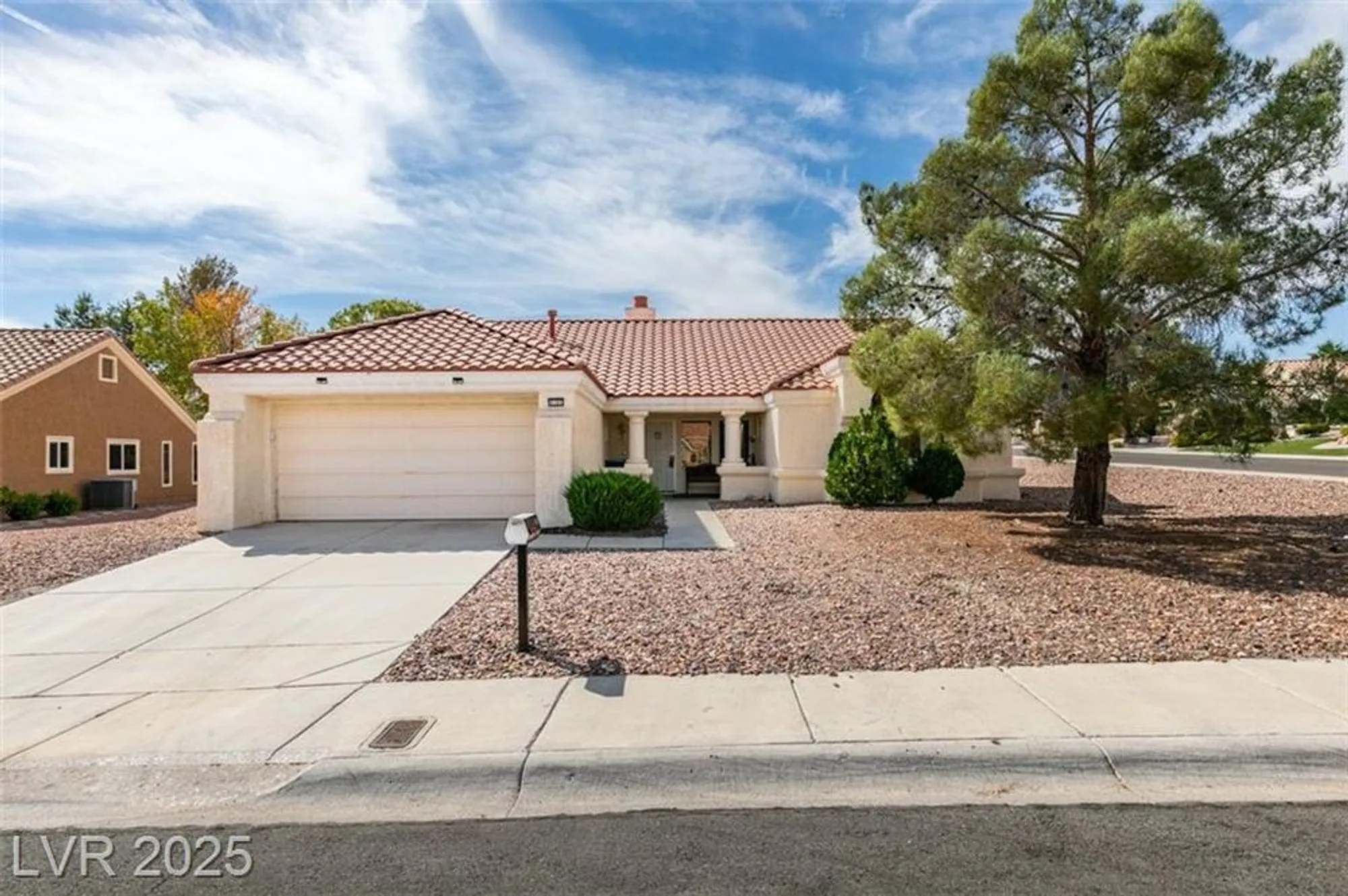 Property Slideshow image 1 of 21 | 9105 marble dr, Las Vegas, NV, 89134