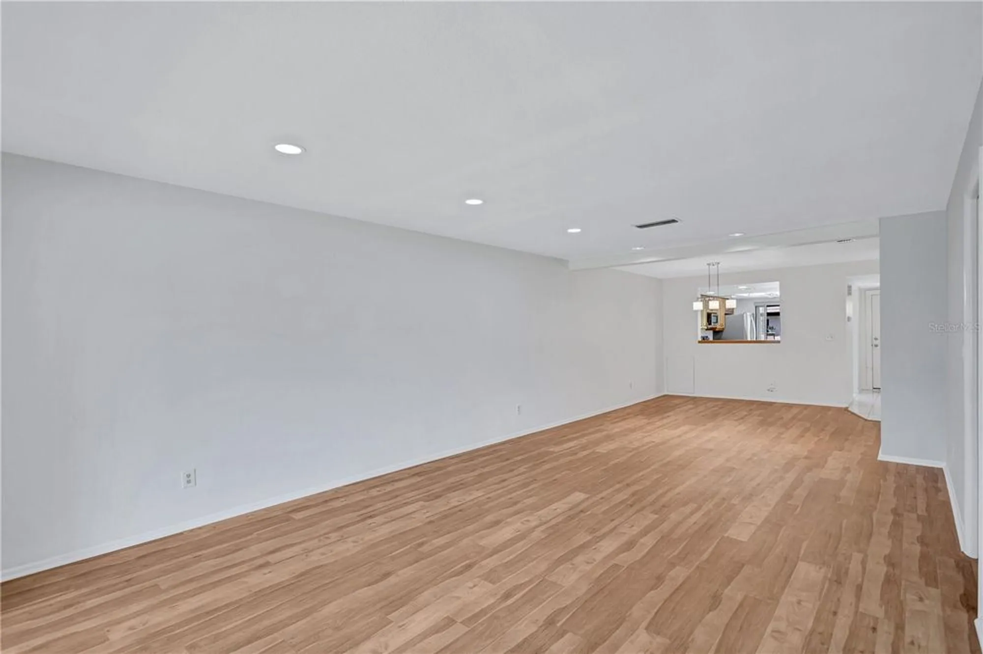 Property Slideshow image 10 of 56 | 19029 us highway 19 n apt 18f, Clearwater, FL, 33764