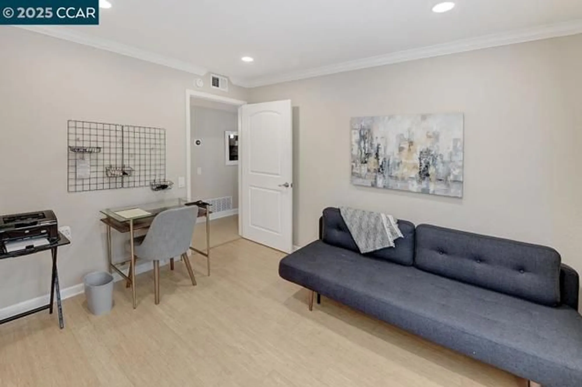 Property Slideshow image 32 of 53 | 1136 rockledge ln apt 6, Walnut Creek, CA, 94595