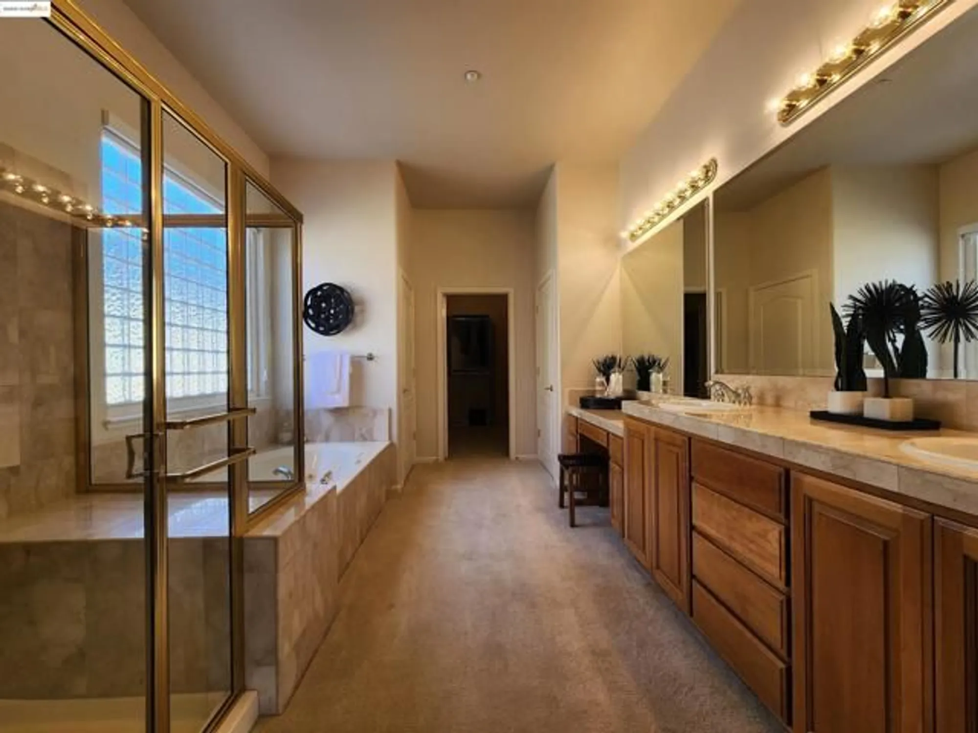 Property Slideshow image 24 of 49 | 930 suntan ln, Brentwood, CA, 94513