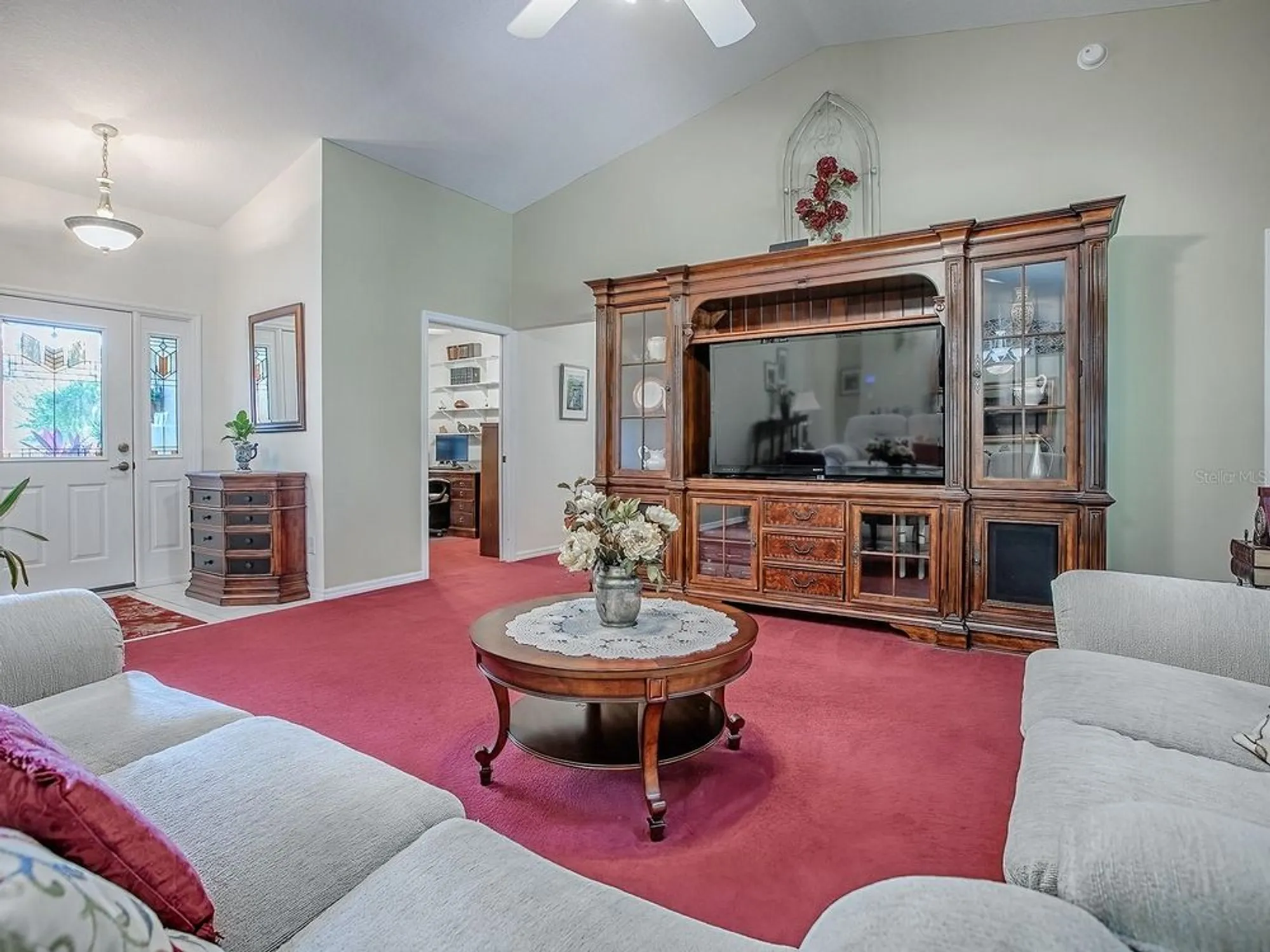 Property Slideshow image 10 of 62 | 25749 whisper oaks rd, Leesburg, FL, 34748