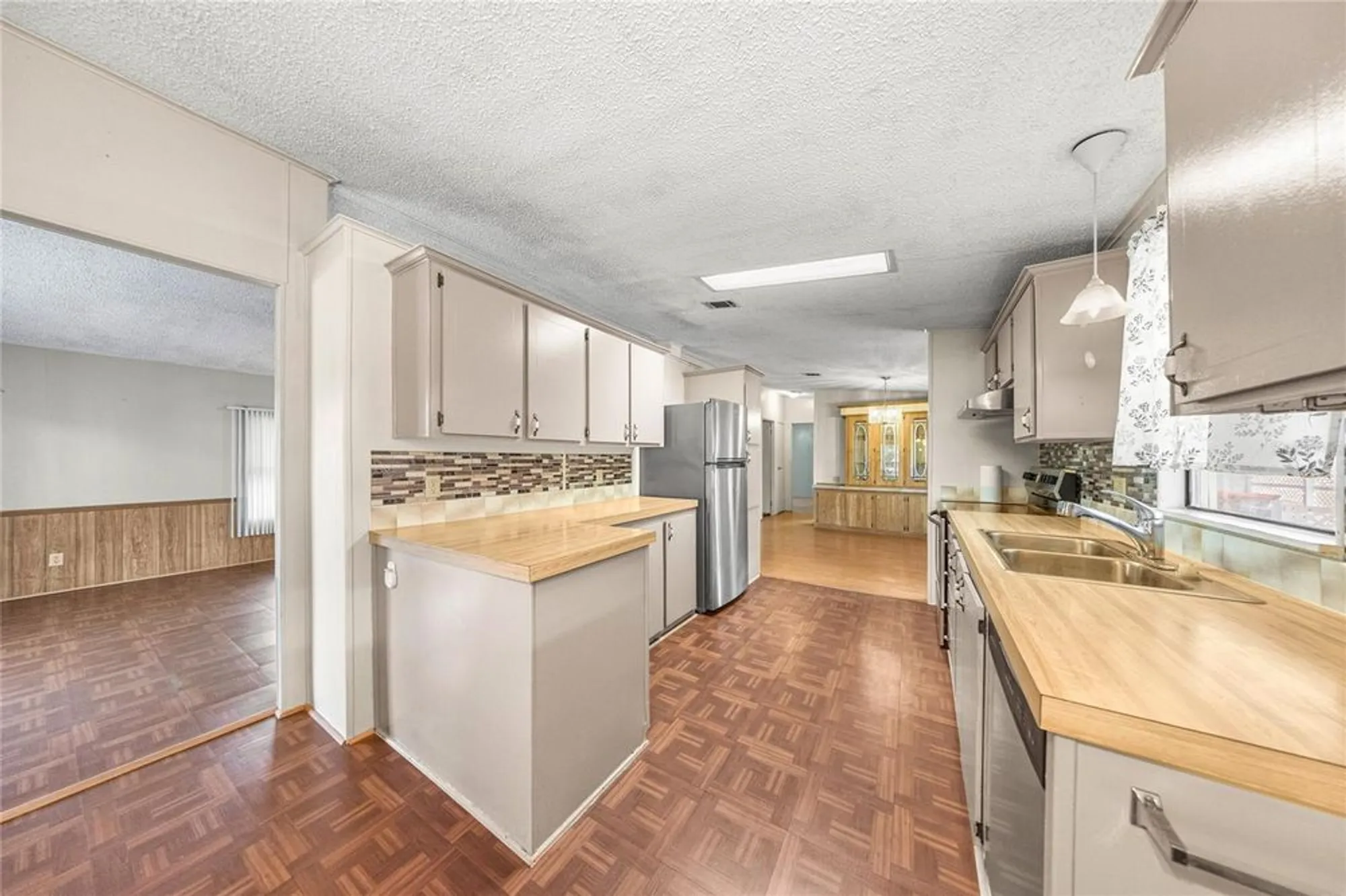 Property Slideshow image 11 of 40 | 6366 sw 84th ln, Ocala, FL, 34476