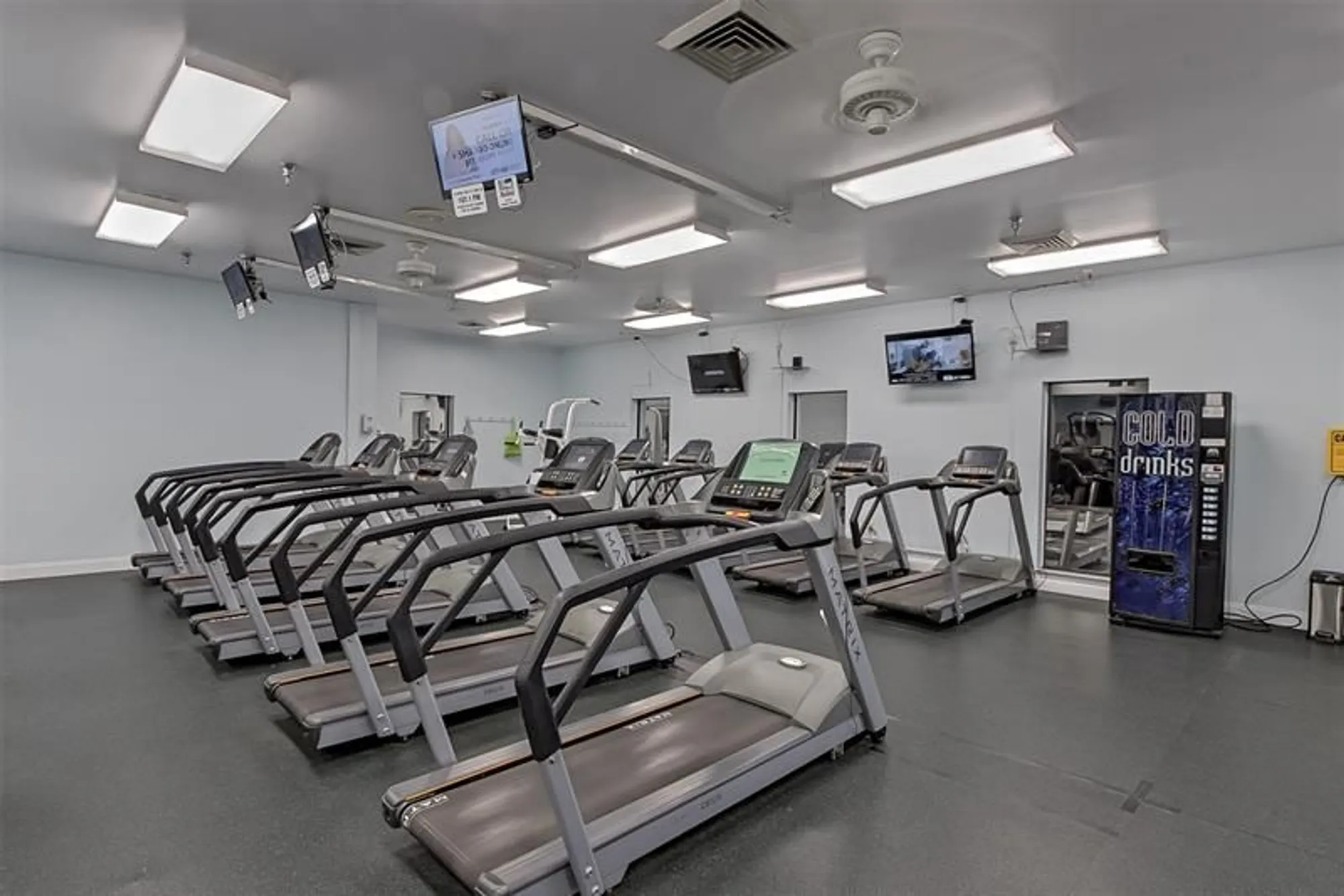 Property Slideshow image 43 of 47 | 1904 bermuda cr d1, Coconut Creek, FL, 33066