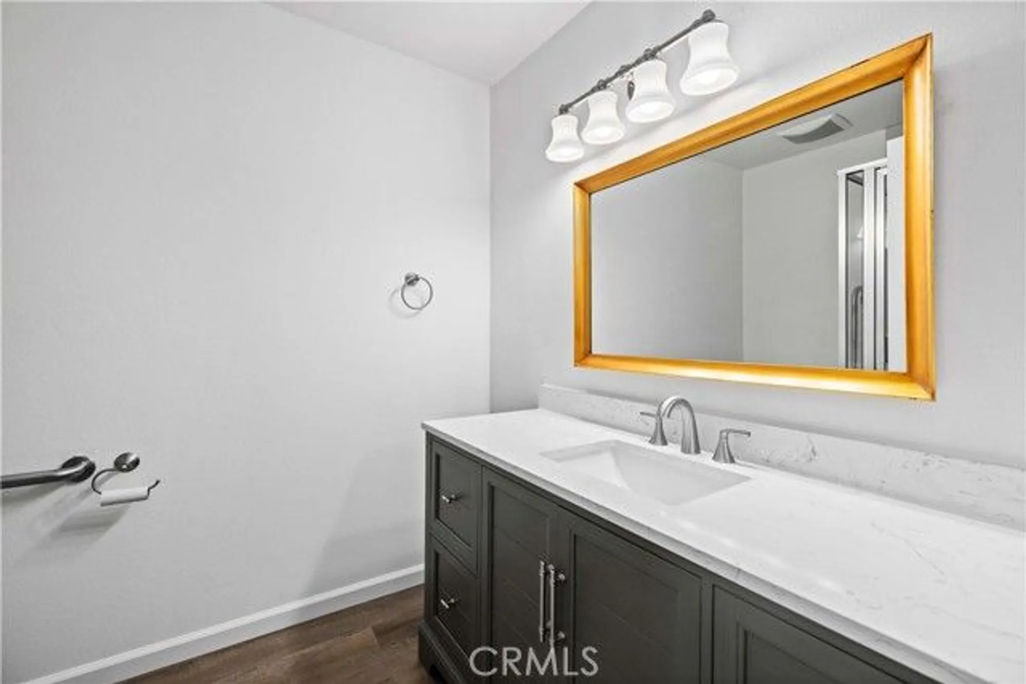 Property Slideshow image 15 of 34 | 26562 cardwick ct, Newhall, CA, 91321