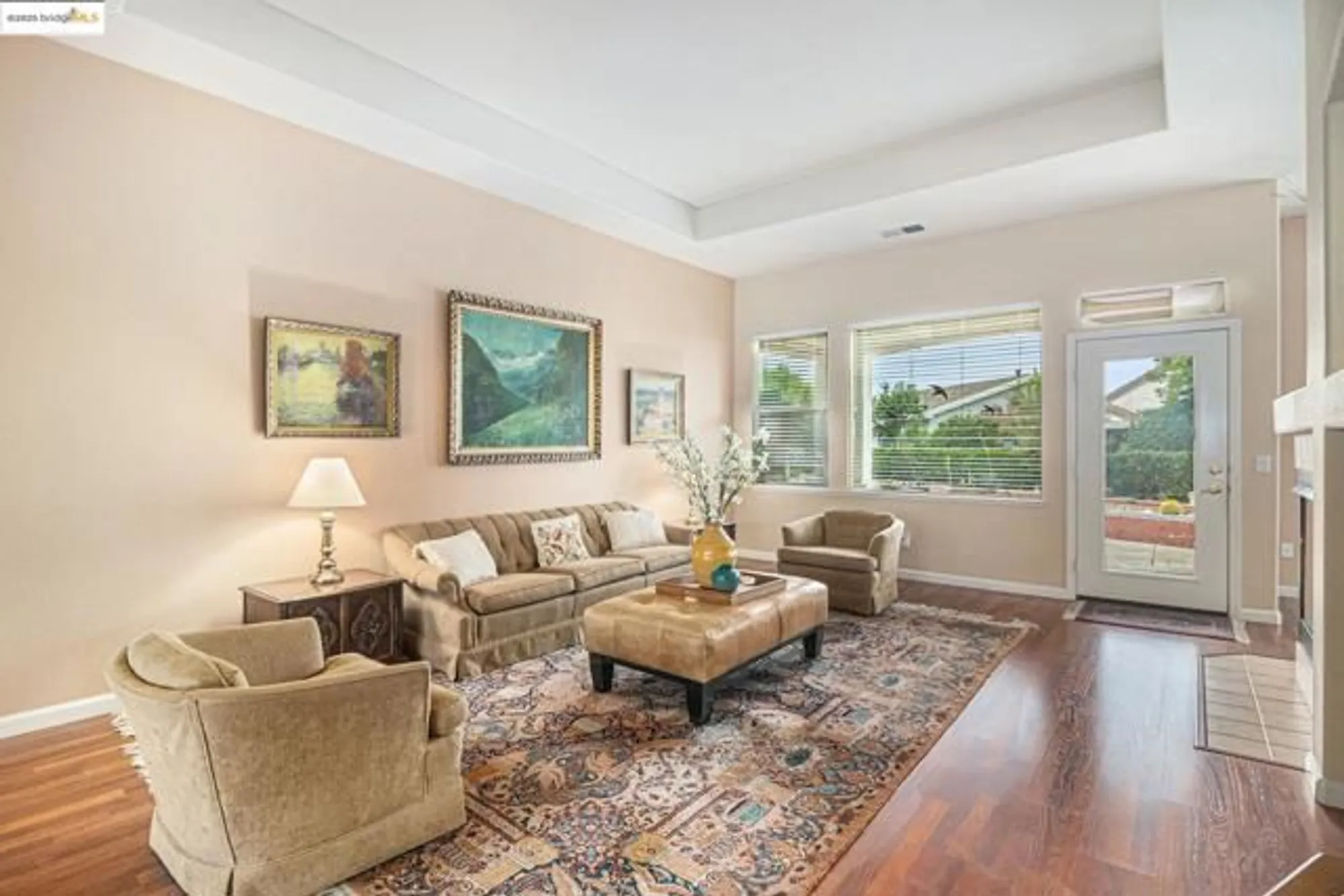 Property Slideshow image 4 of 40 | 1951 desert gold pl, Brentwood, CA, 94513