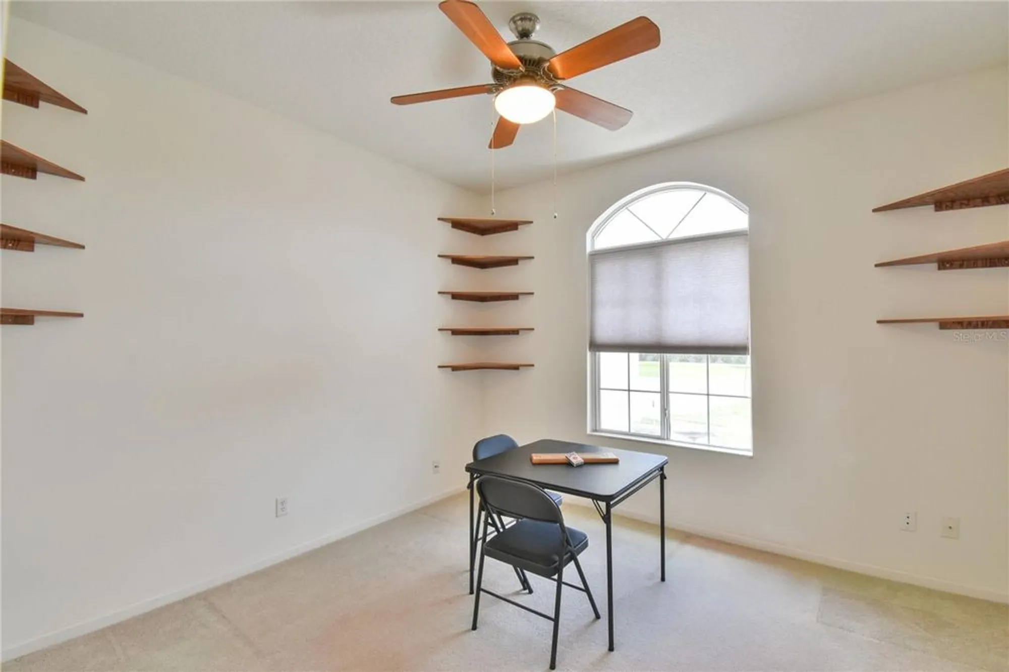 Property Slideshow image 15 of 30 | 5551 nw 25th loop, Ocala, FL, 34482