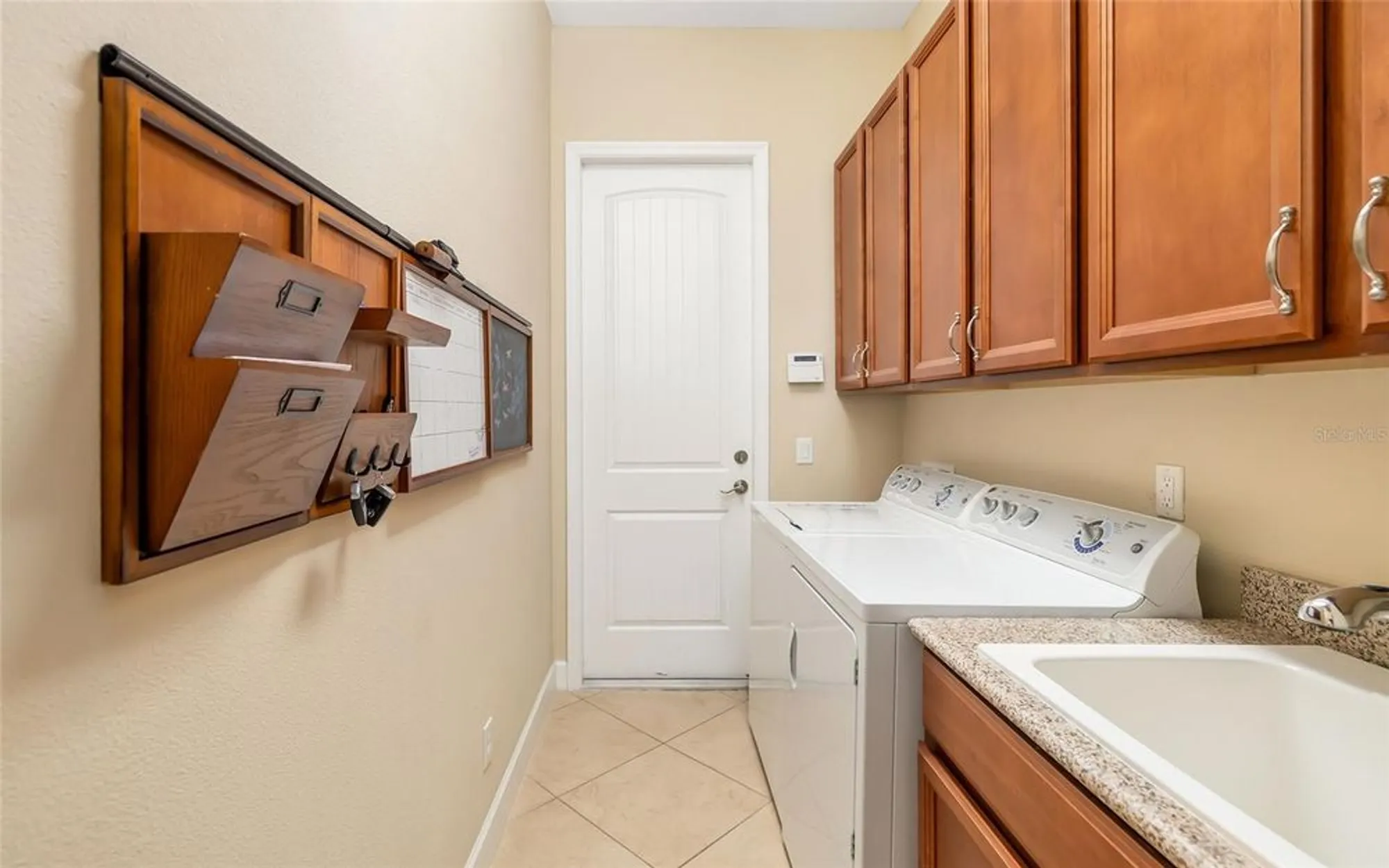 Property Slideshow image 27 of 50 | 339 sapphire lake dr unit 101, Bradenton, FL, 34209