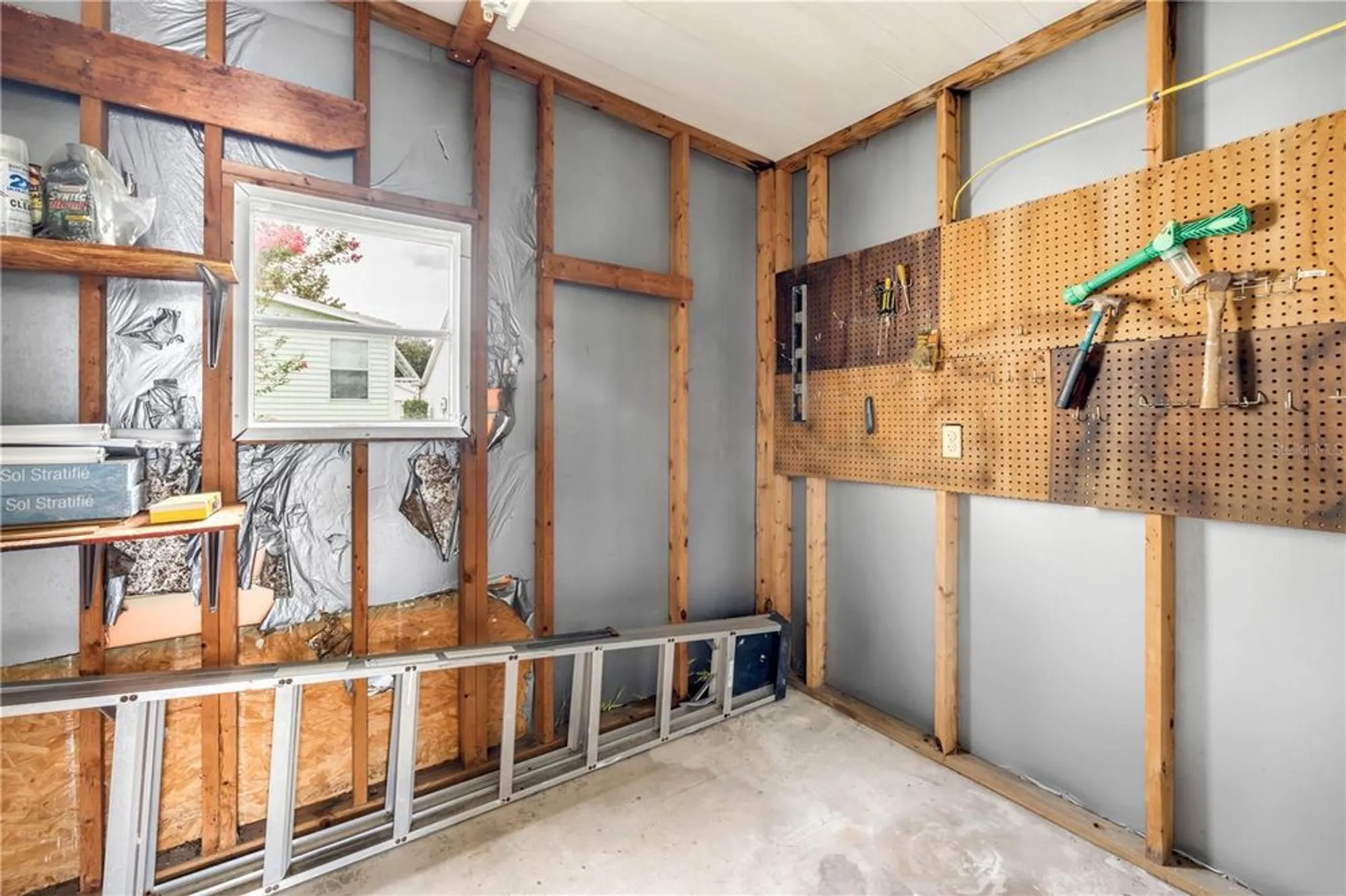 Property Slideshow image 33 of 43 | 1228 maria ct, The Villages, FL, 32159