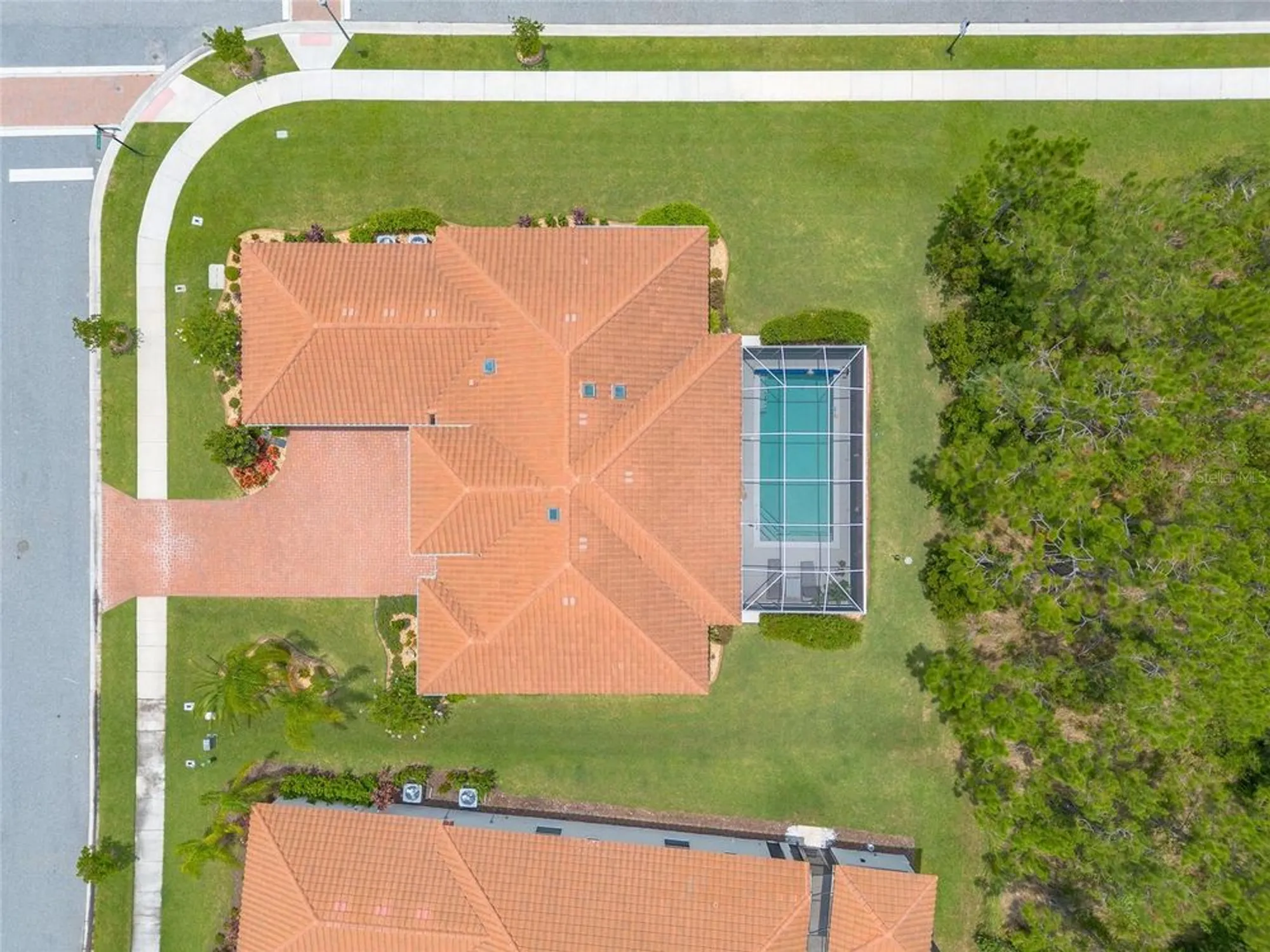Property Slideshow image 63 of 67 | 2816 e venetian lake cir, New Smyrna Beach, FL, 32168
