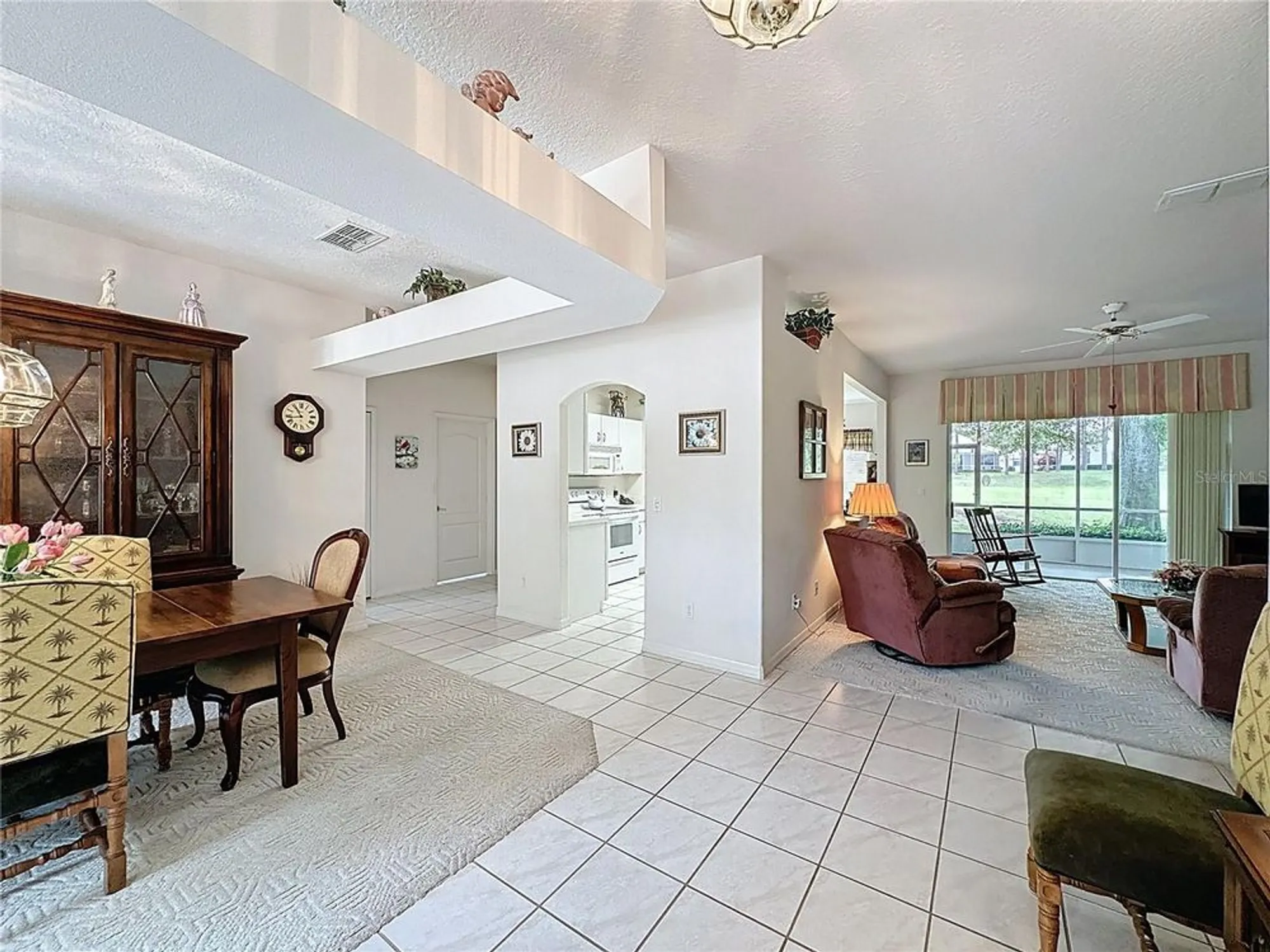 Property Slideshow image 9 of 69 | 3907 allamanda ct, Clermont, FL, 34711