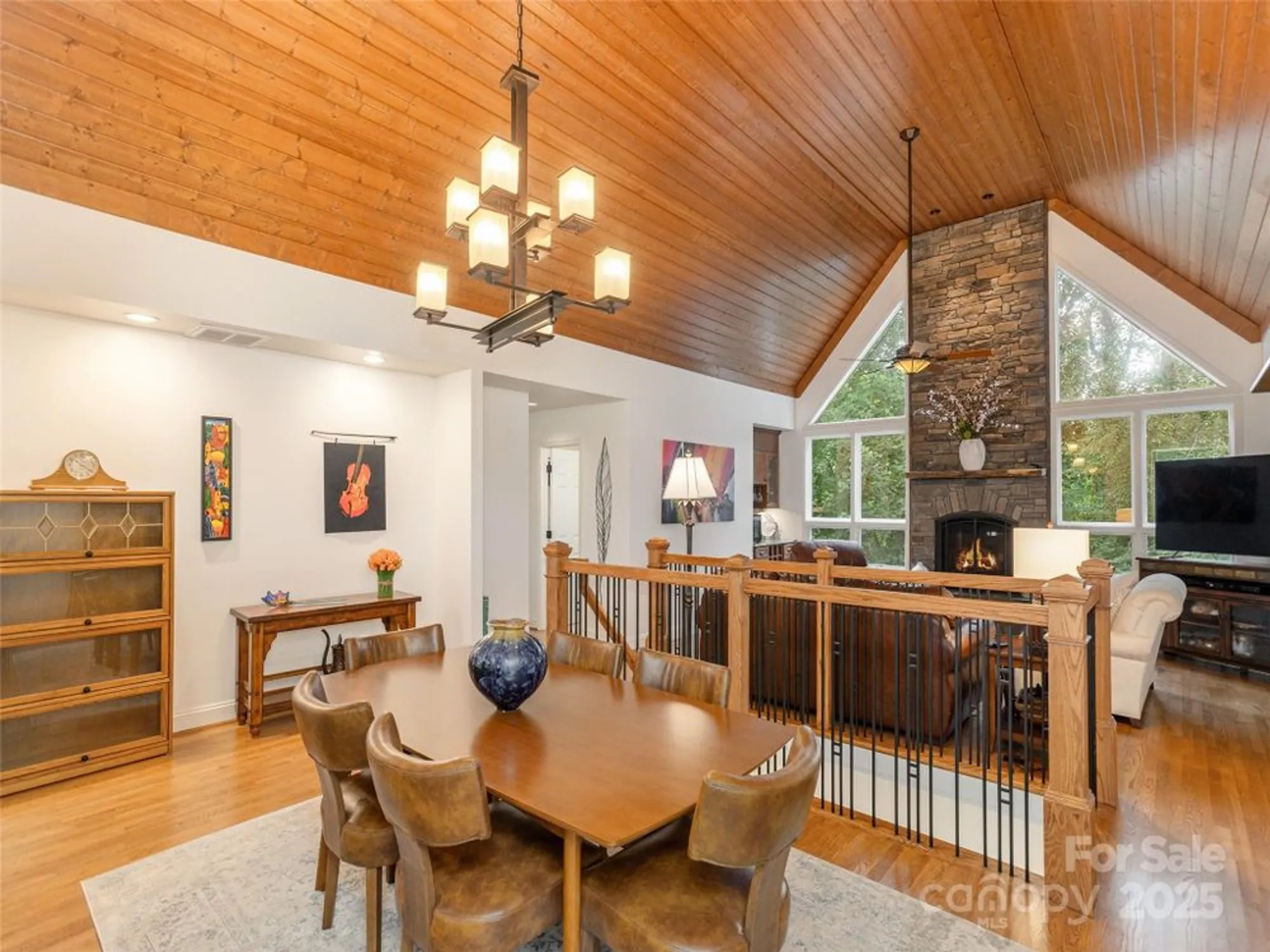 Property Slideshow image 9 of 48 | 210 black oak ln, Hendersonville, NC, 28791