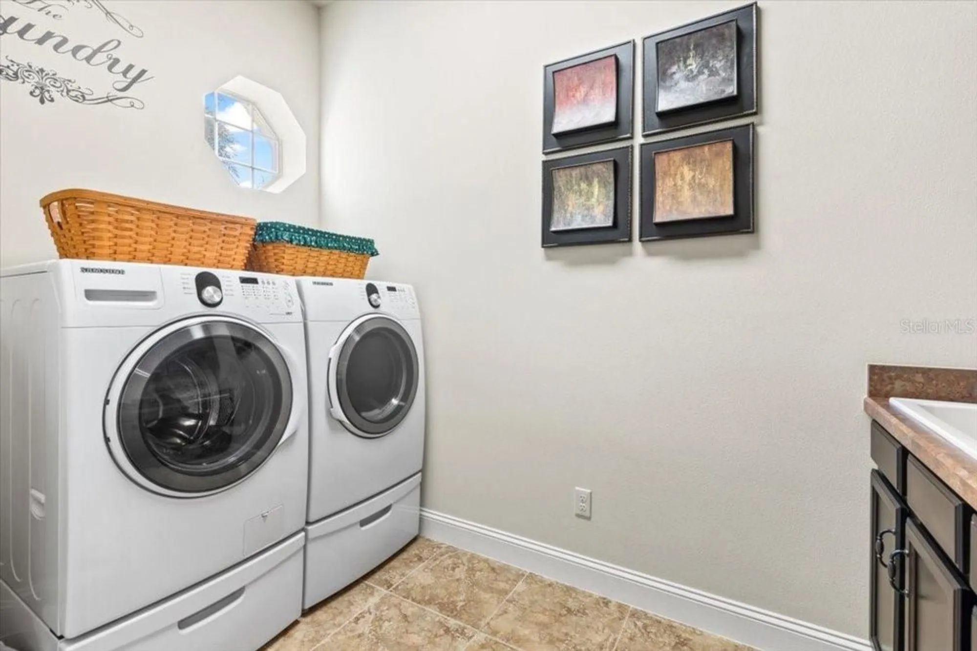 Property Slideshow image 38 of 90 | 568 luna bella ln, New Smyrna Beach, FL, 32168