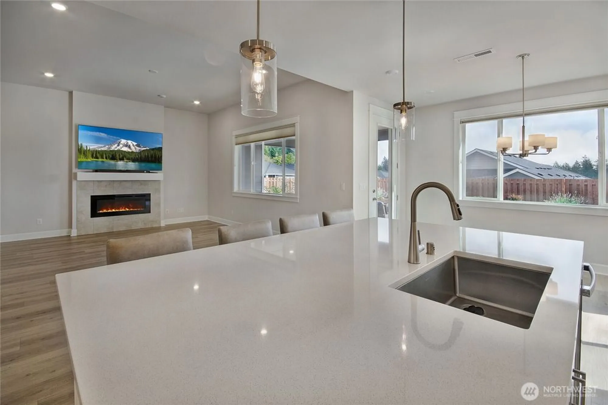 Property Slideshow image 13 of 39 | 9242 nootka ct se, Olympia, WA, 98513