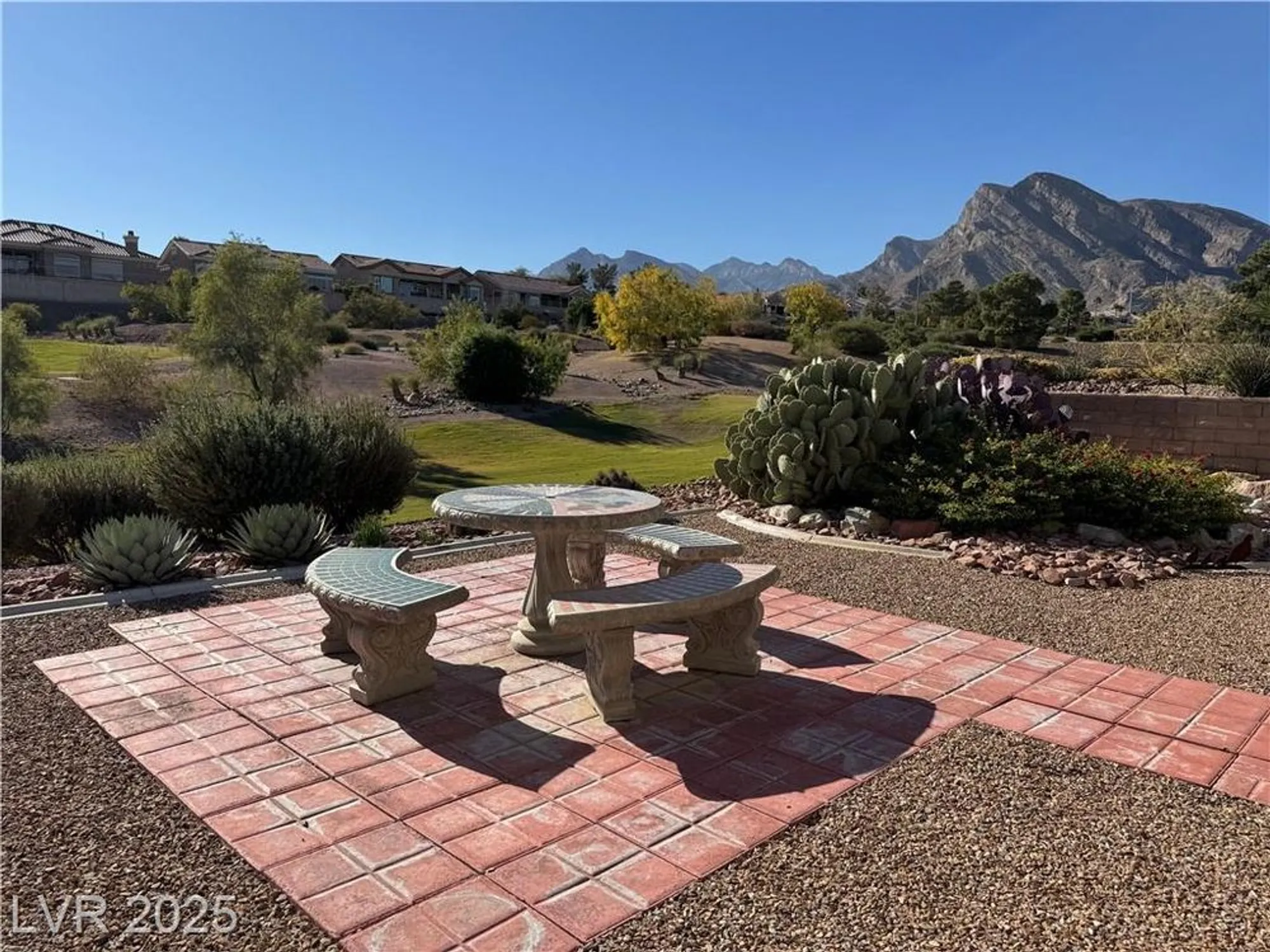 Property Slideshow image 6 of 8 | 10621 shoalhaven dr, Las Vegas, NV, 89134