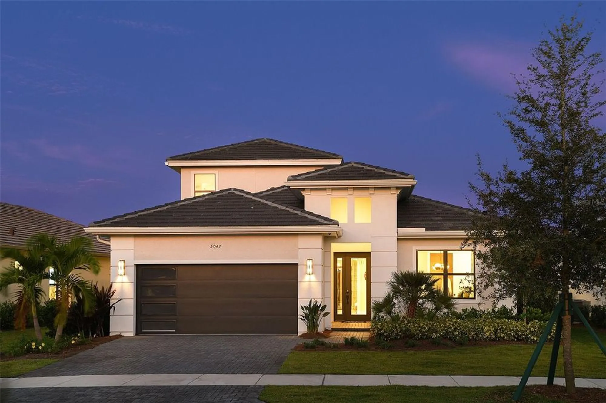 Property Slideshow image 3 of 68 | 18211 morgan dr, Lakewood Ranch, FL, 34211