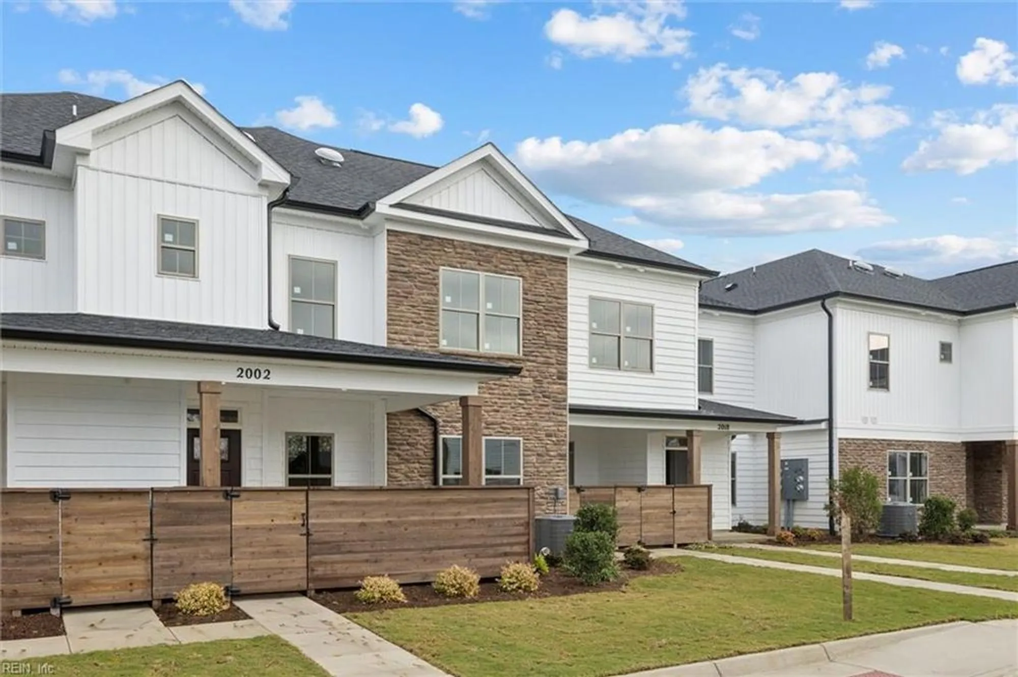 Property Slideshow image 3 of 24 | 2002 ashworth way, Suffolk, VA, 23435