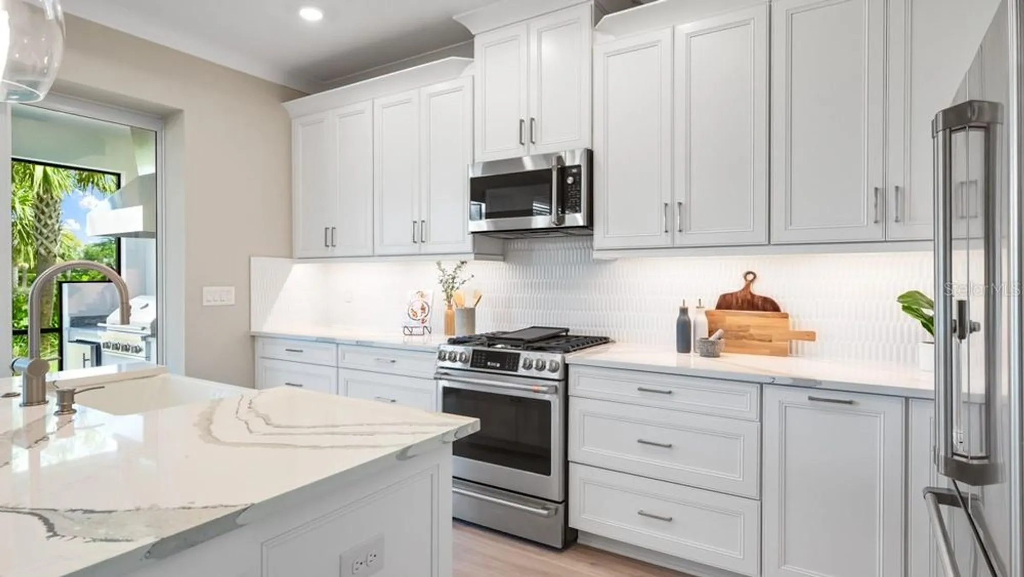 Property Slideshow image 16 of 65 | 4068 santa caterina blvd # 101, Bradenton, FL, 34211