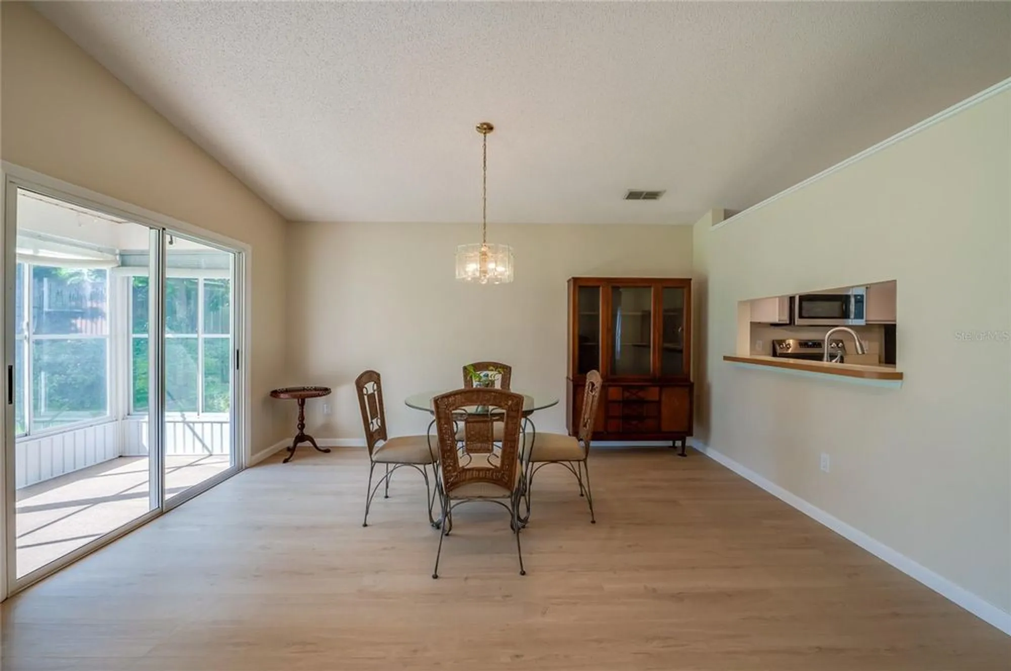 Property Slideshow image 11 of 46 | 128 crooked pine rd, Port Orange, FL, 32128