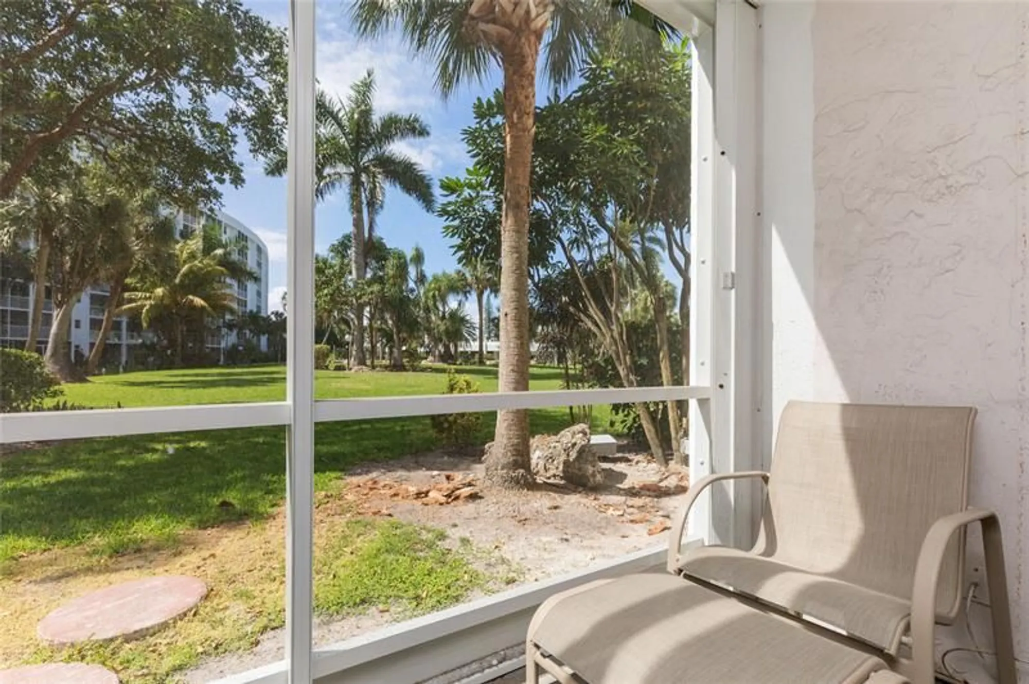 Property Slideshow image 12 of 27 | 2731 ne 14th street cswy 121, Pompano Beach, FL, 33062