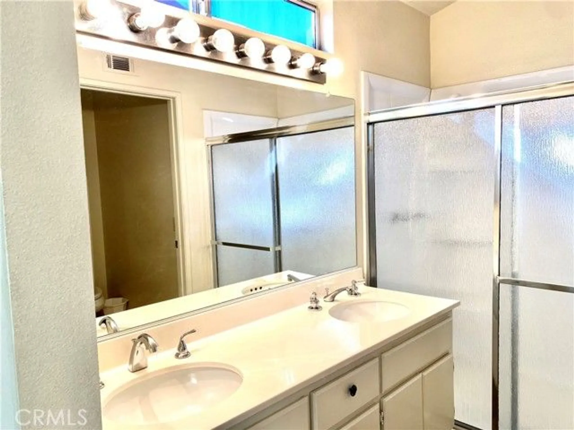 Property Slideshow image 14 of 22 | 28125 orangegrove ave, Menifee, CA, 92584