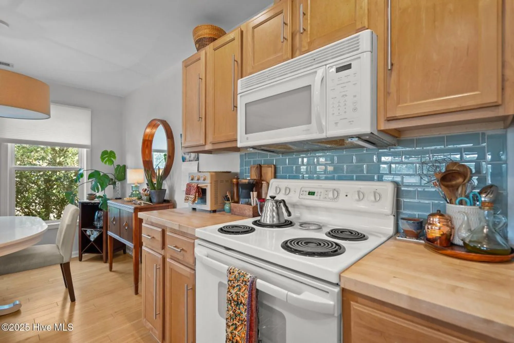 Property Slideshow image 8 of 38 | 3350 club villa dr se unit 1206, Southport, NC, 28461