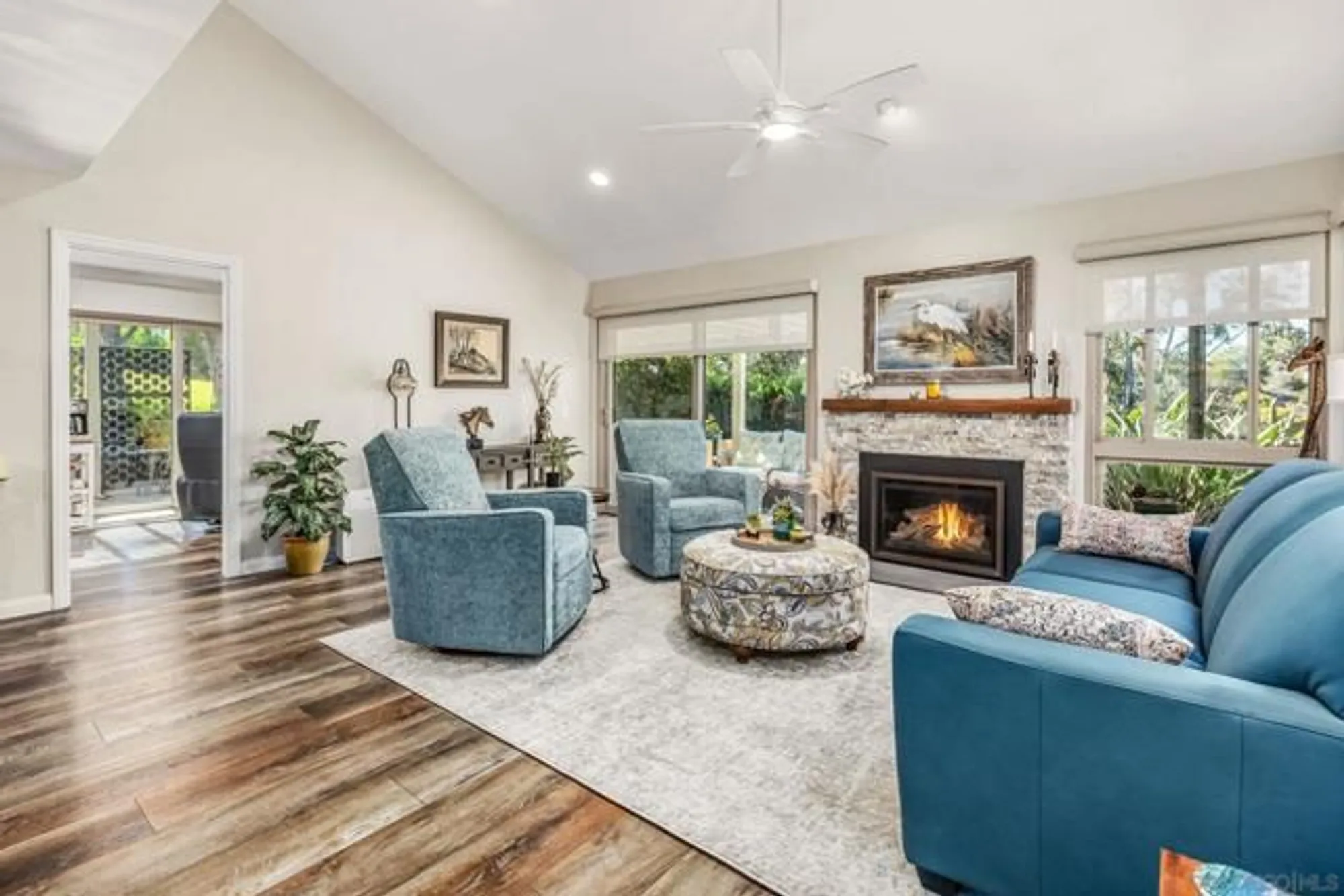 Property Slideshow image 6 of 24 | 17357 plaza maria, San Diego, CA, 92128