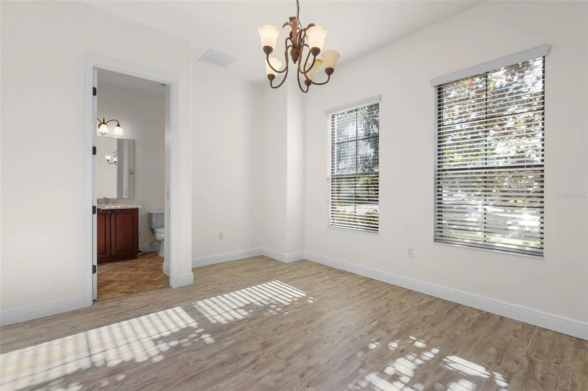 Property Slideshow image 6 of 36 | 619 tapatio ln, Kissimmee, FL, 34759