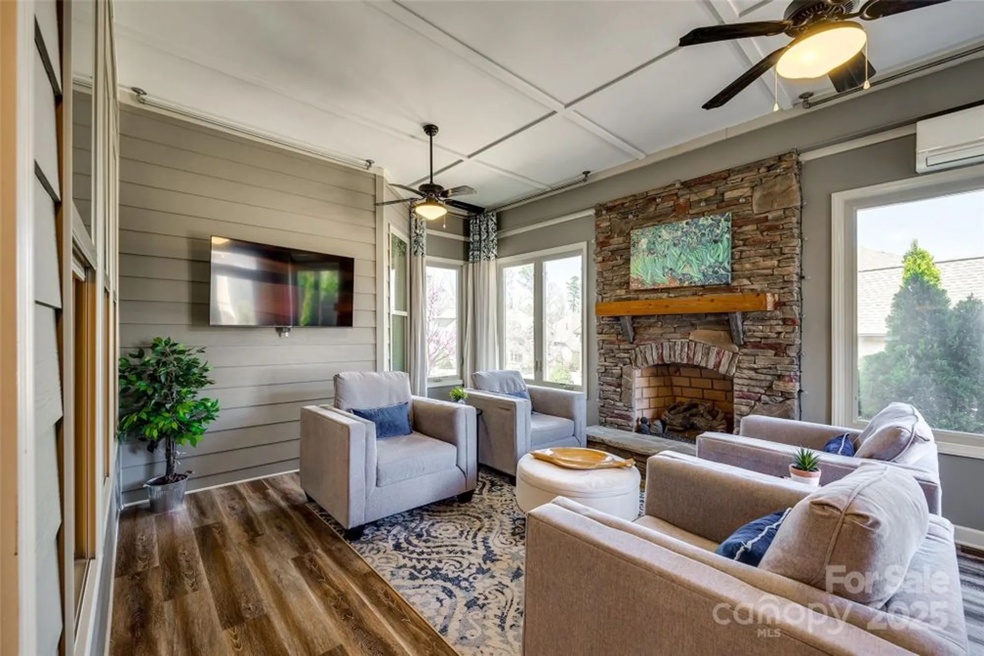 Property Slideshow image 24 of 45 | 15620 lake ridge rd, Charlotte, NC, 28278