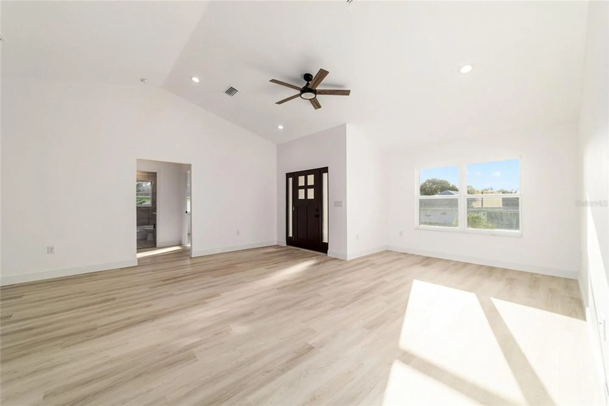 Property Slideshow image 9 of 46 | 8835 sw 52nd ct, Ocala, FL, 34476