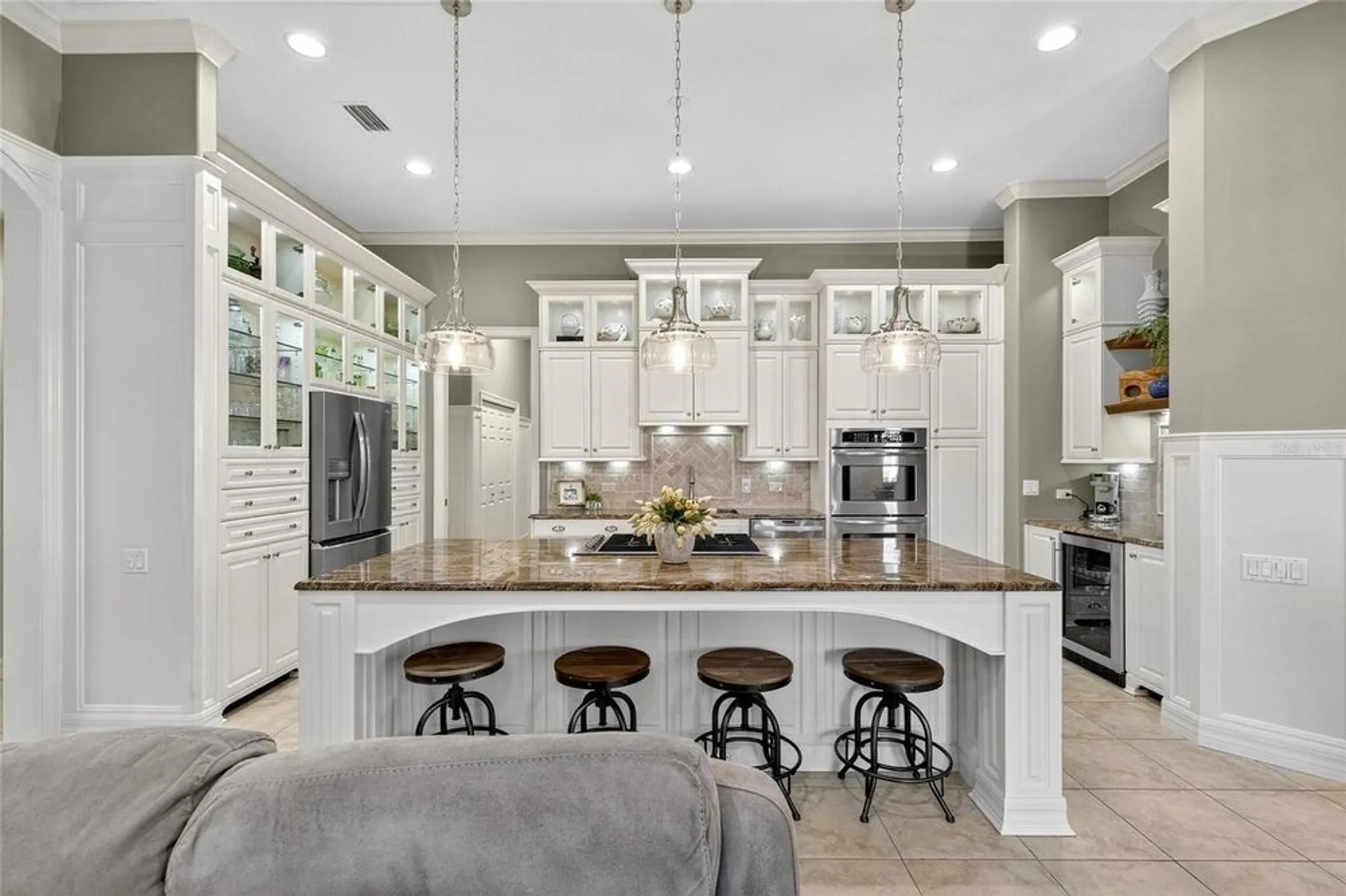 Property Slideshow image 41 of 94 | 539 islebay dr, Apollo Beach, FL, 33572