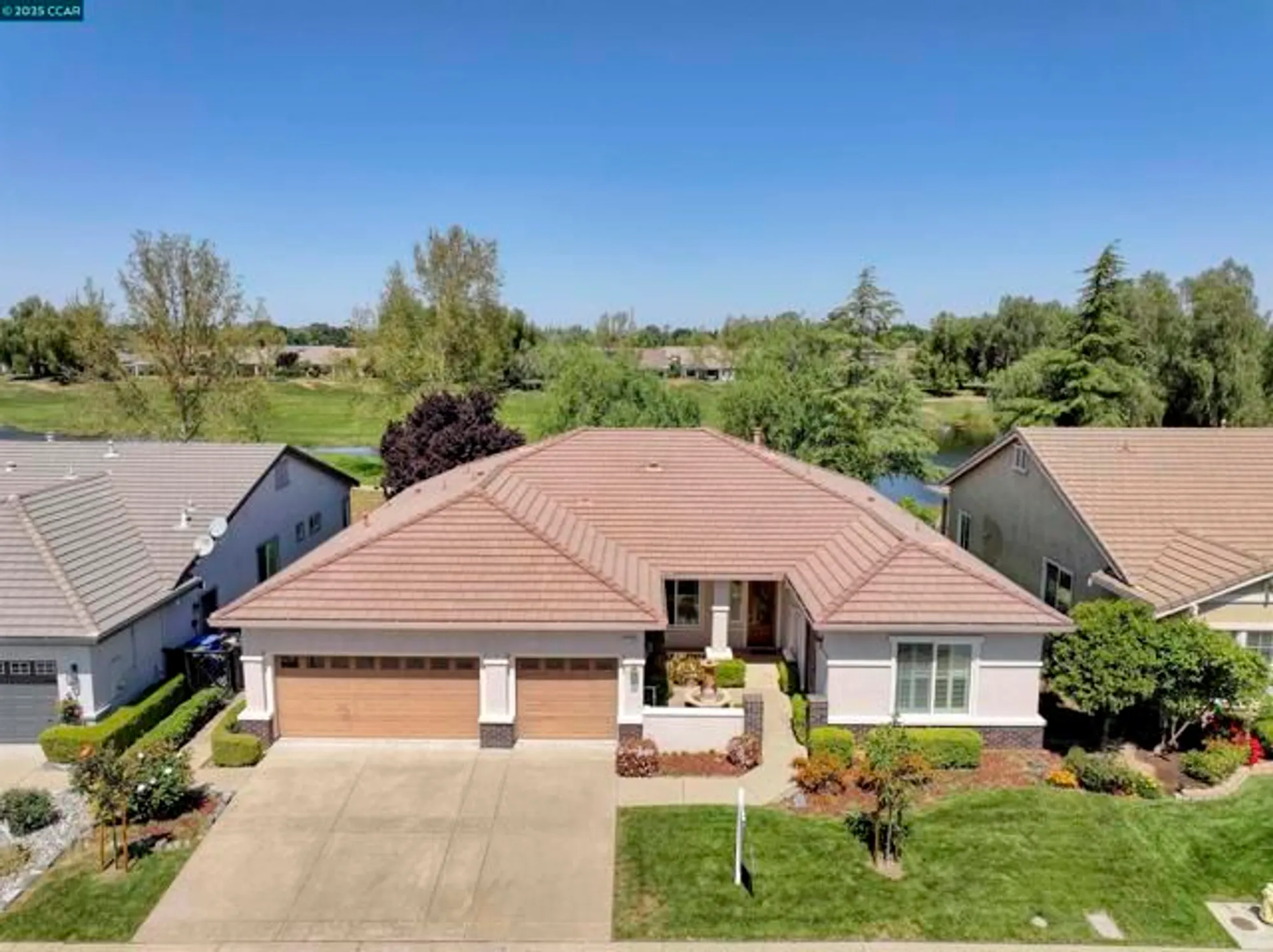 Property Slideshow image 48 of 59 | 1129 jonagold way, Brentwood, CA, 94513