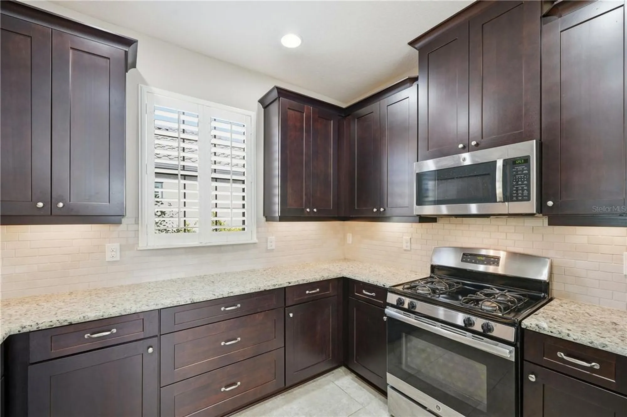 Property Slideshow image 10 of 70 | 20112 sorano hill pl, Tampa, FL, 33647