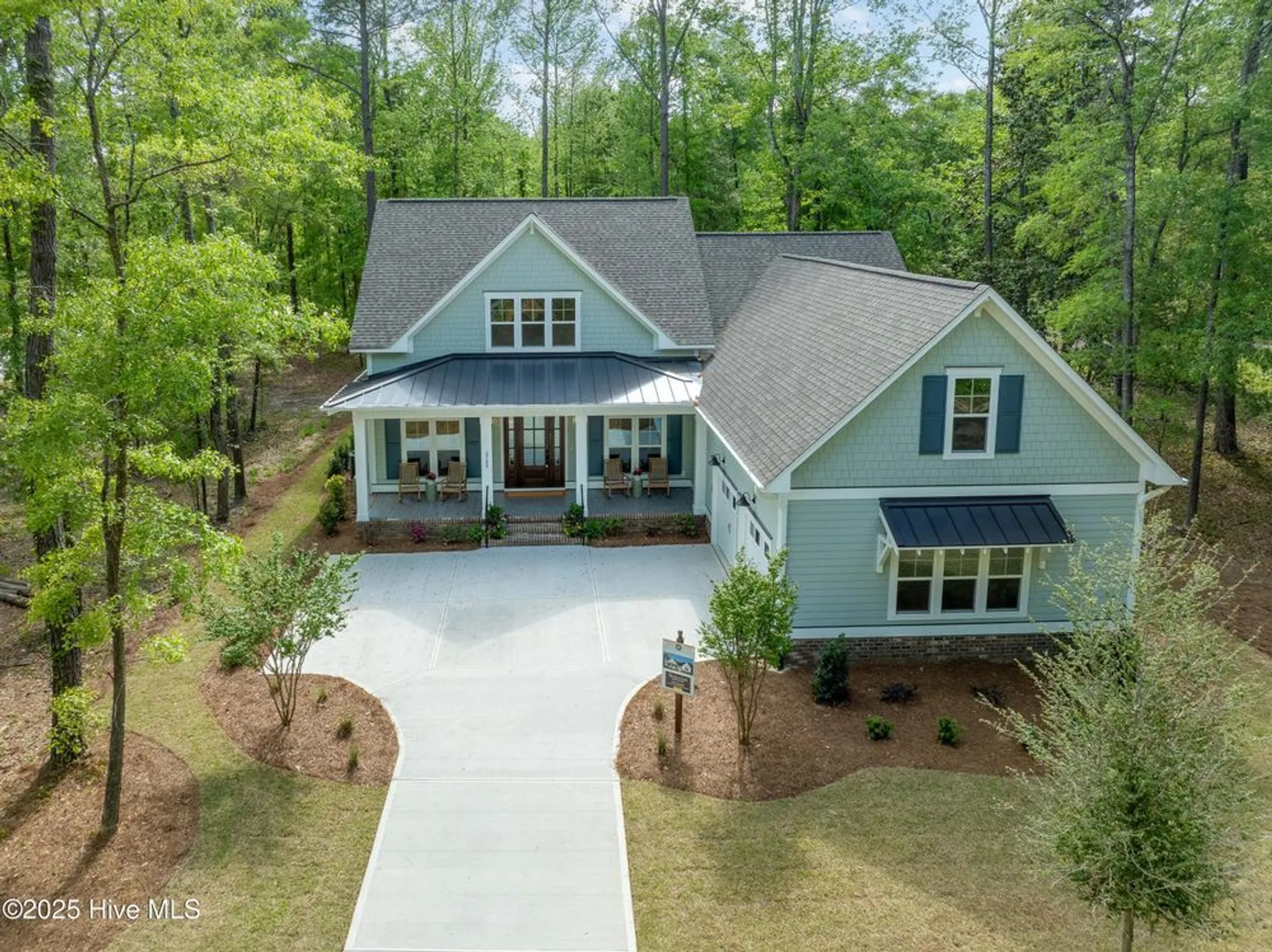 Property Slideshow image 5 of 50 | 3705 deerview ln, Castle Hayne, NC, 28429