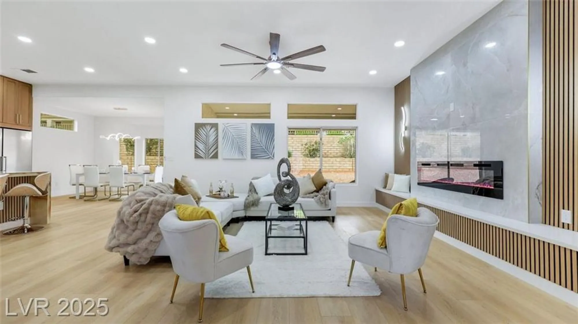 Property Slideshow image 13 of 51 | 3013 abercorn dr, Las Vegas, NV, 89134