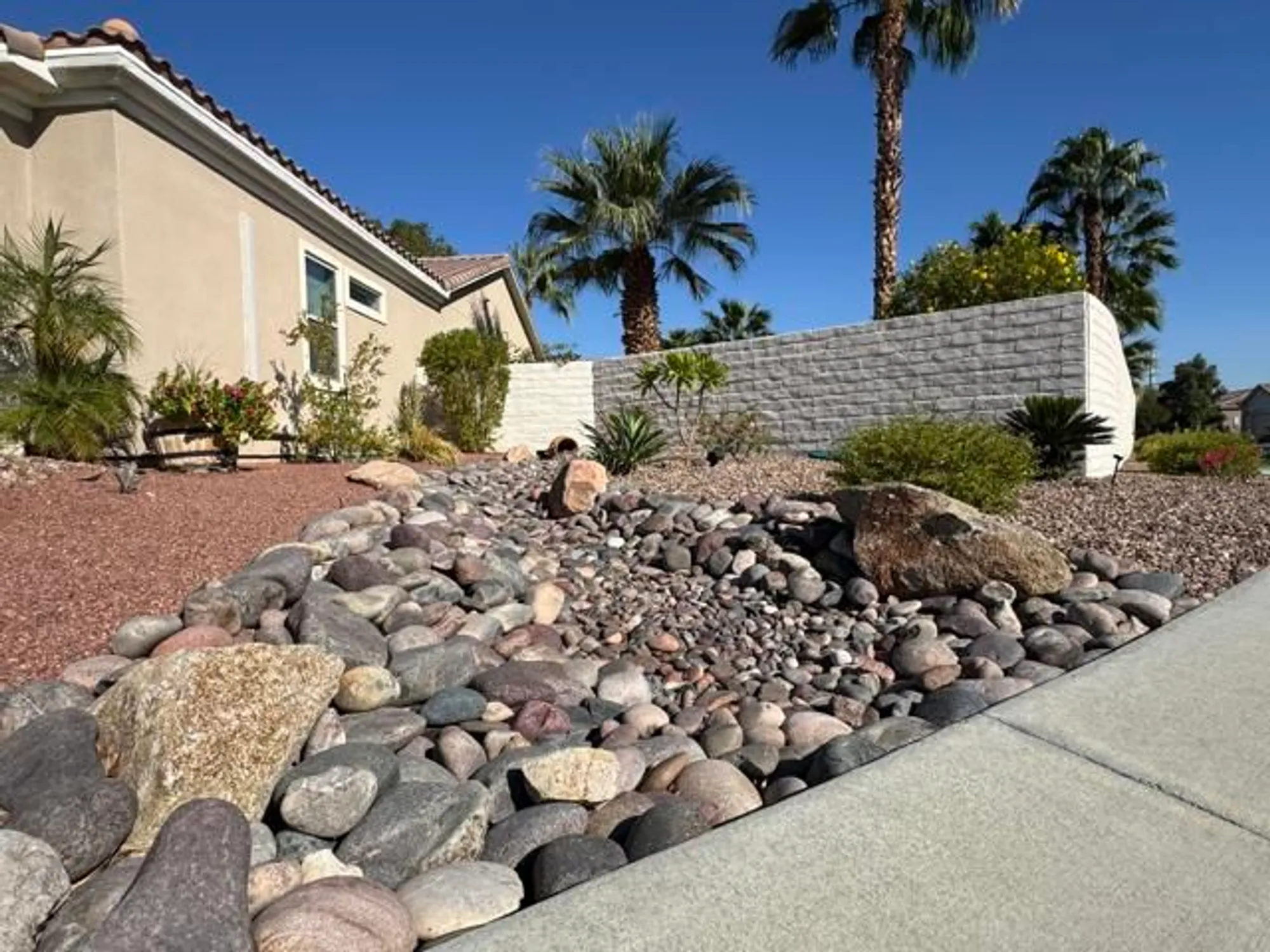 Property Slideshow image 54 of 113 | 80372 camino san lucas, Indio, CA, 92203