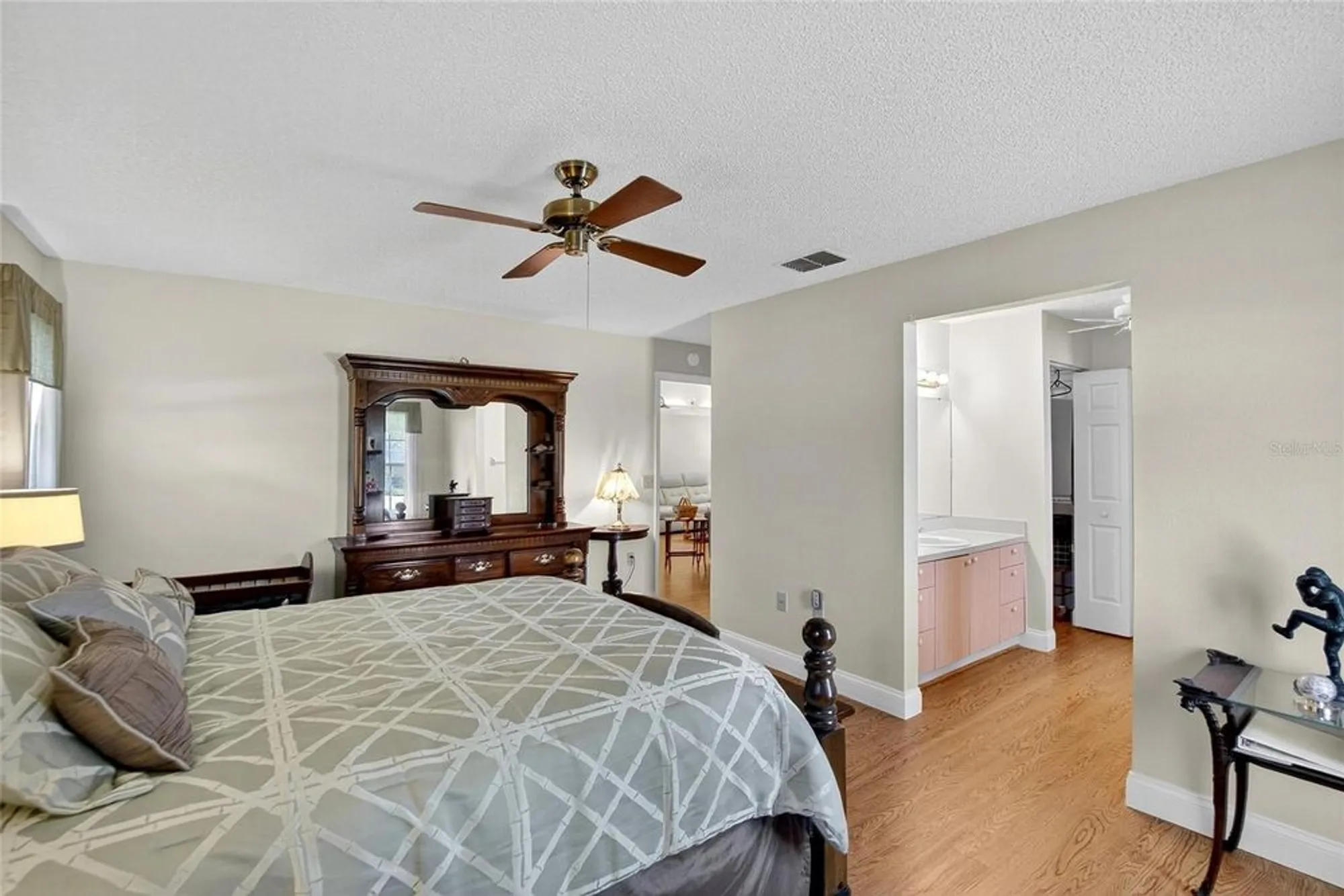 Property Slideshow image 33 of 71 | 6320 silver lakes dr, Lakeland, FL, 33810