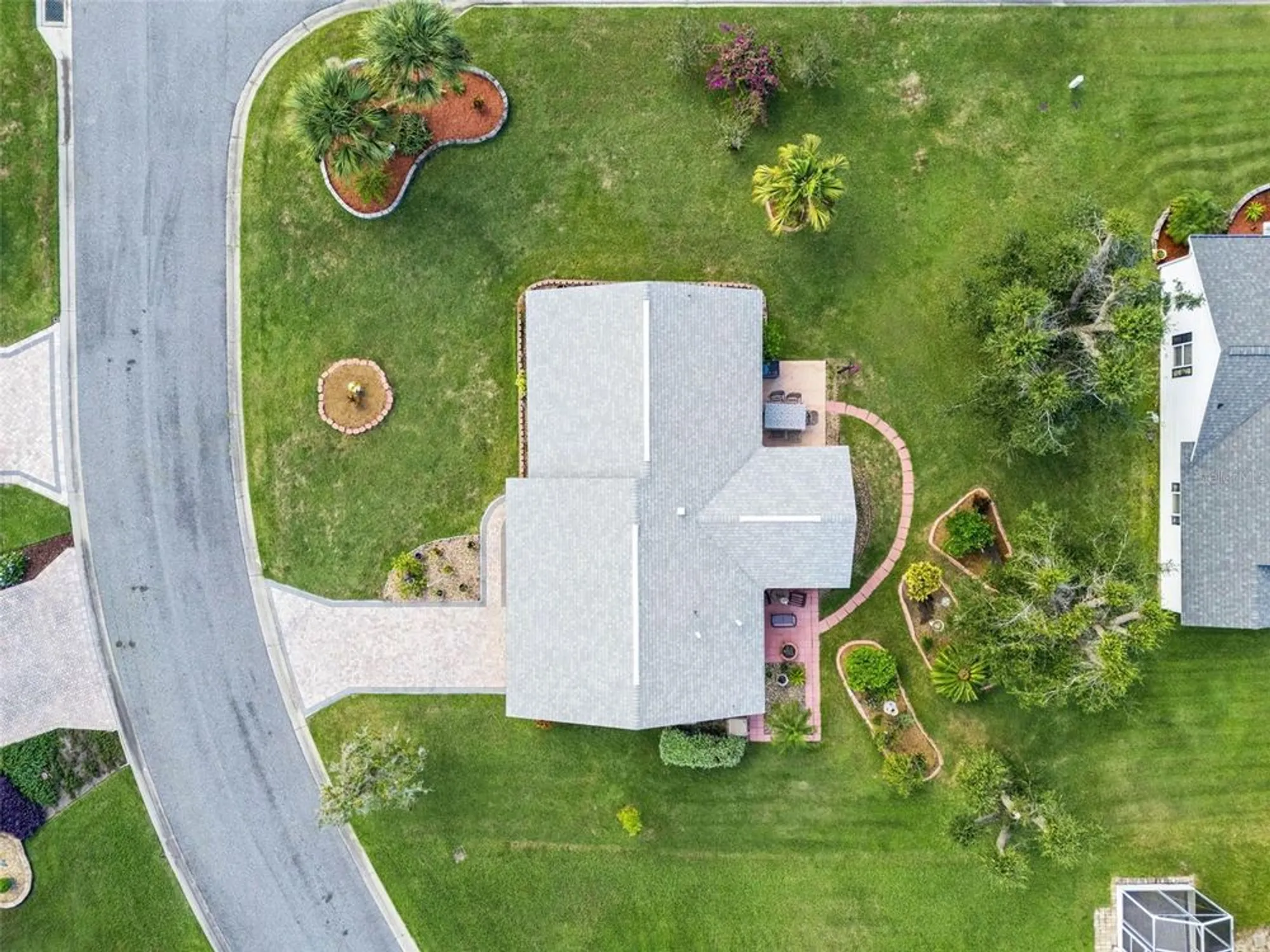 Property Slideshow image 33 of 81 | 26104 newcombe cir, Leesburg, FL, 34748