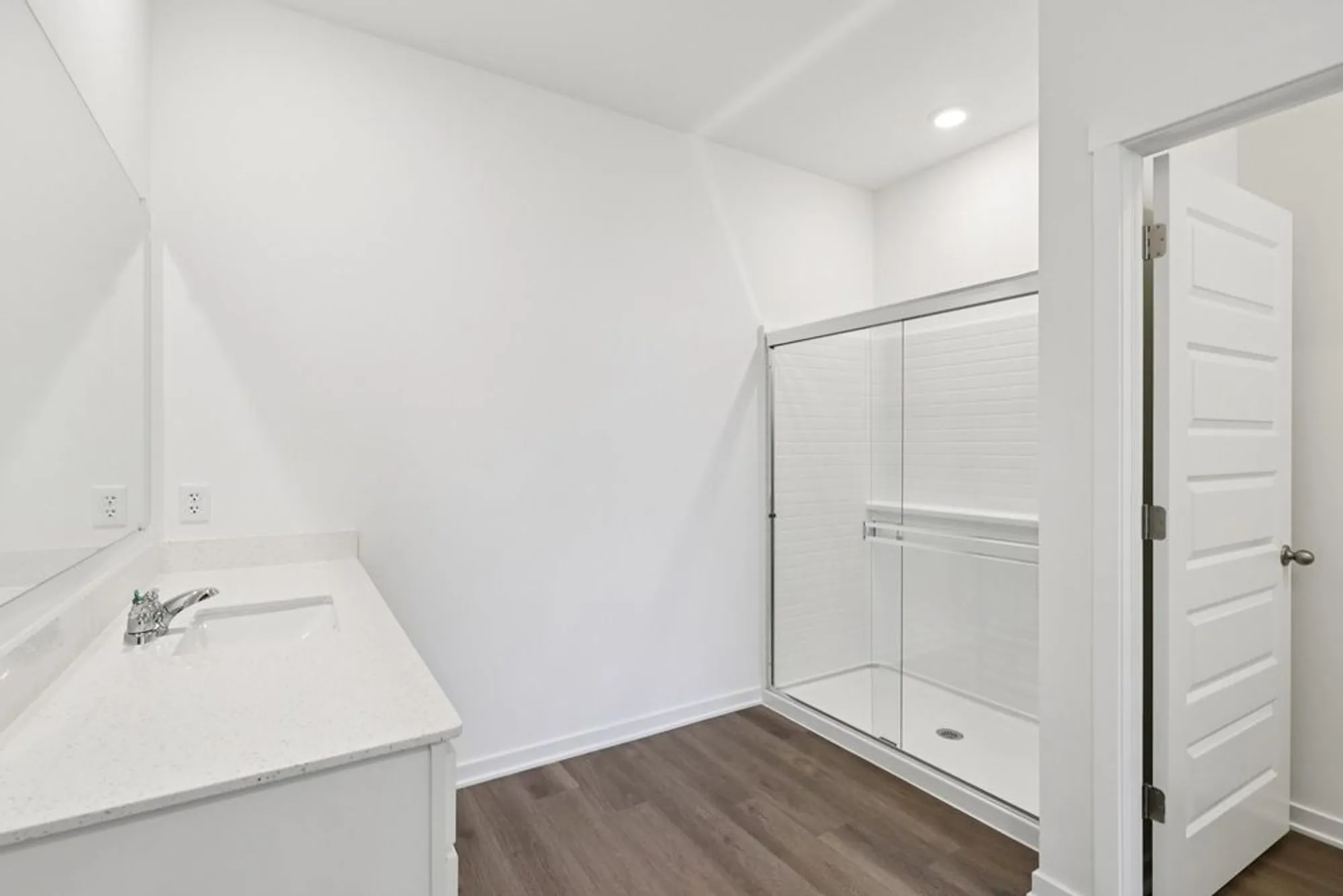 Property Slideshow image 20 of 35 | 2601 harnish dr, Algonquin, IL, 60102