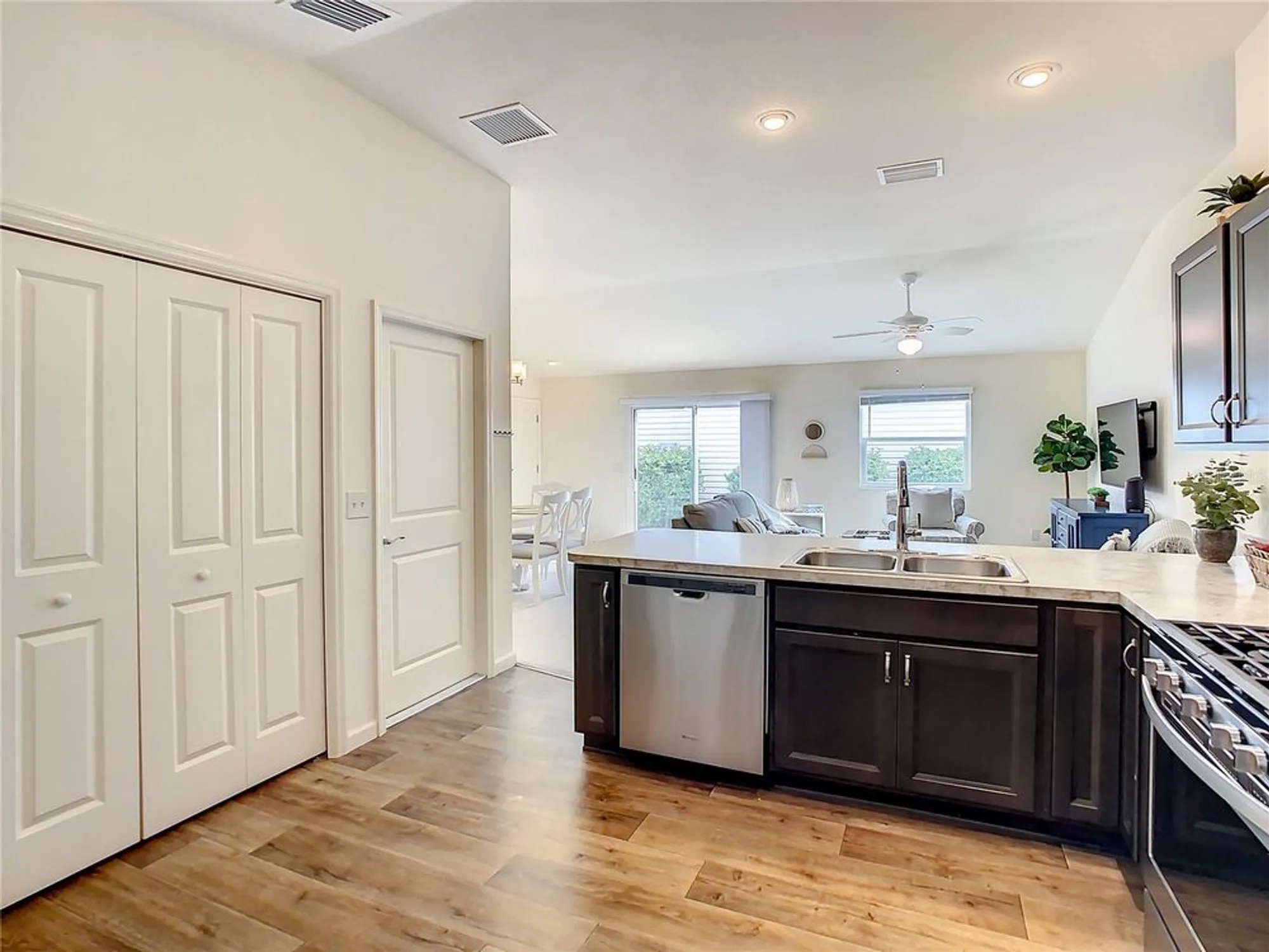 Property Slideshow image 22 of 39 | 2466 soper st, The Villages, FL, 32163