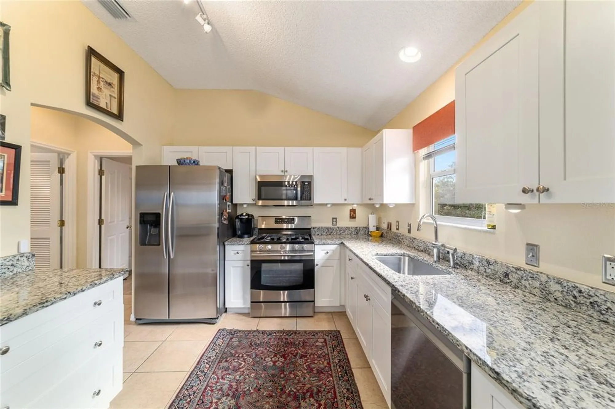 Property Slideshow image 16 of 57 | 17145 se 93rd yondel cir, The Villages, FL, 32162