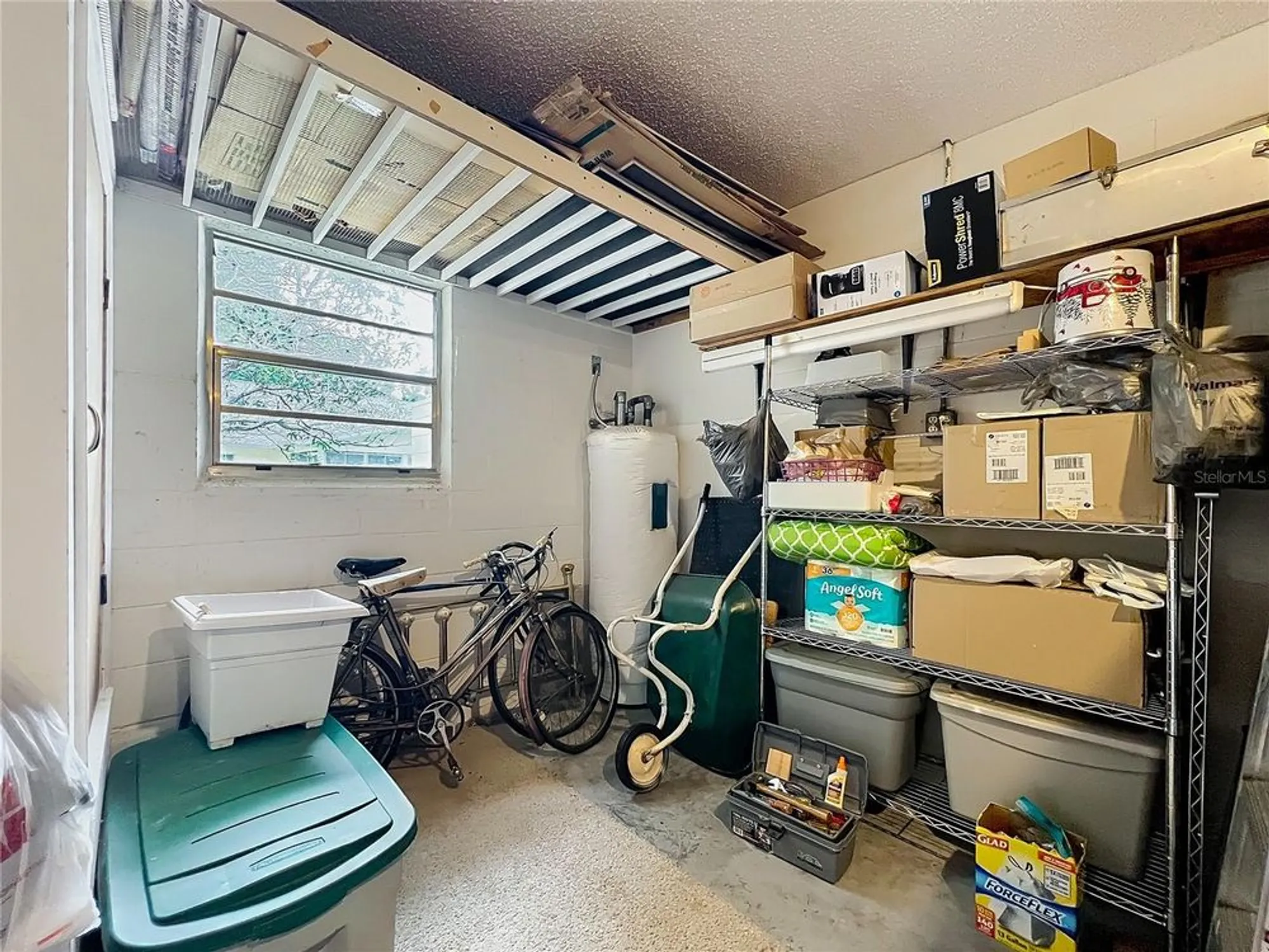 Property Slideshow image 8 of 27 | 8862 sw 92nd st d, Ocala, FL, 34481