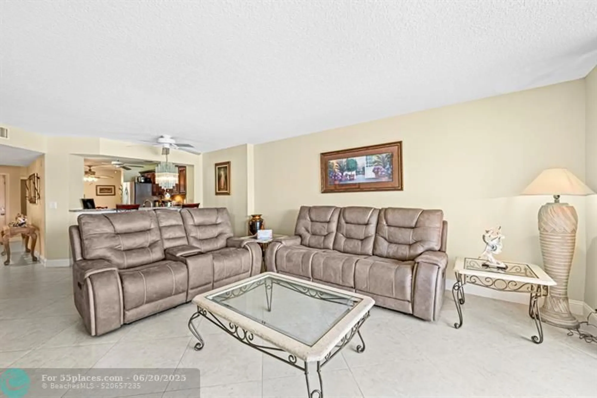 Property Slideshow image 14 of 31 | 7840 trent dr # 111, Tamarac, FL, 33321