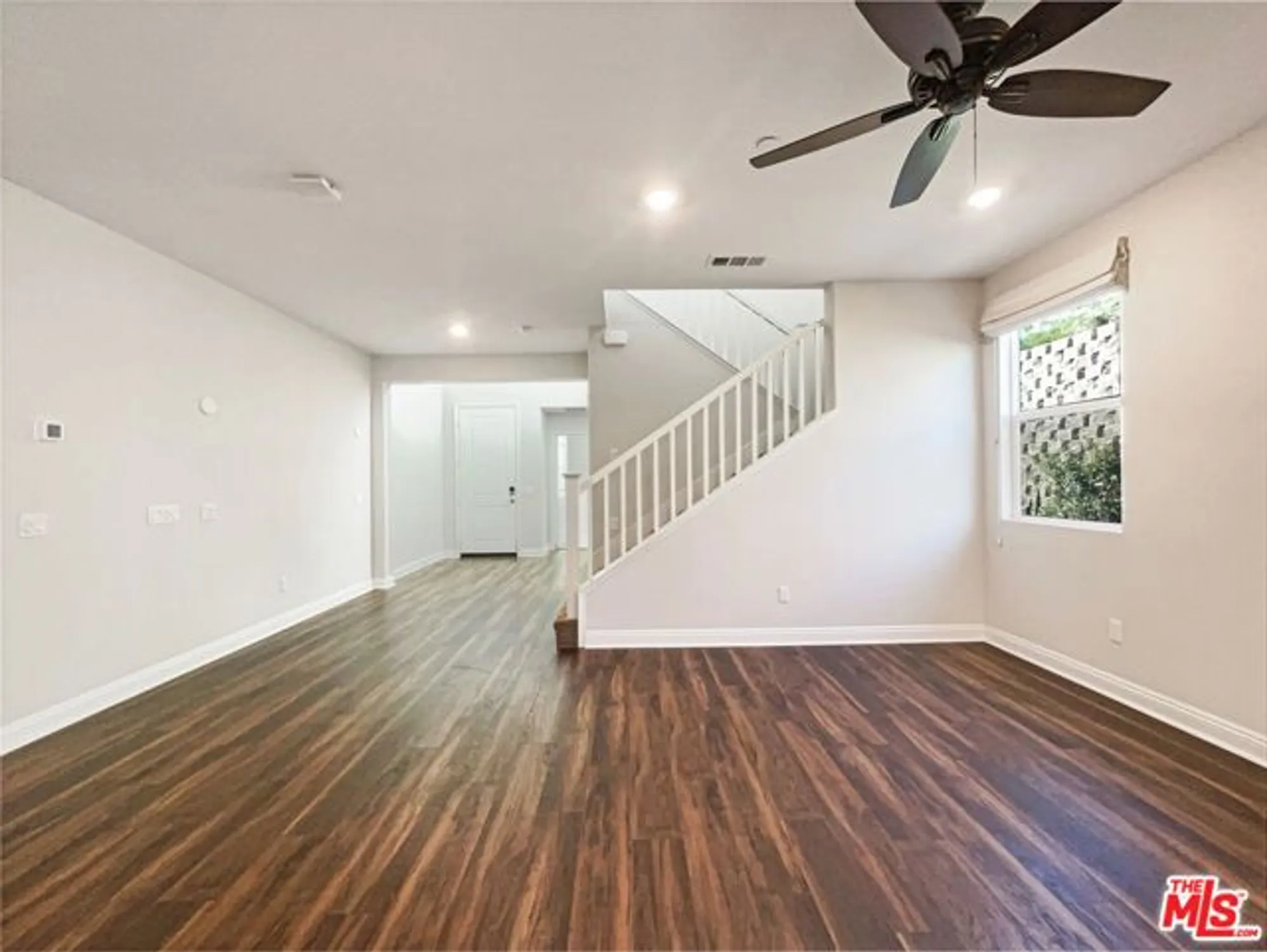 Property Slideshow image 13 of 30 | 20543 martingale pl, Santa Clarita, CA, 91350