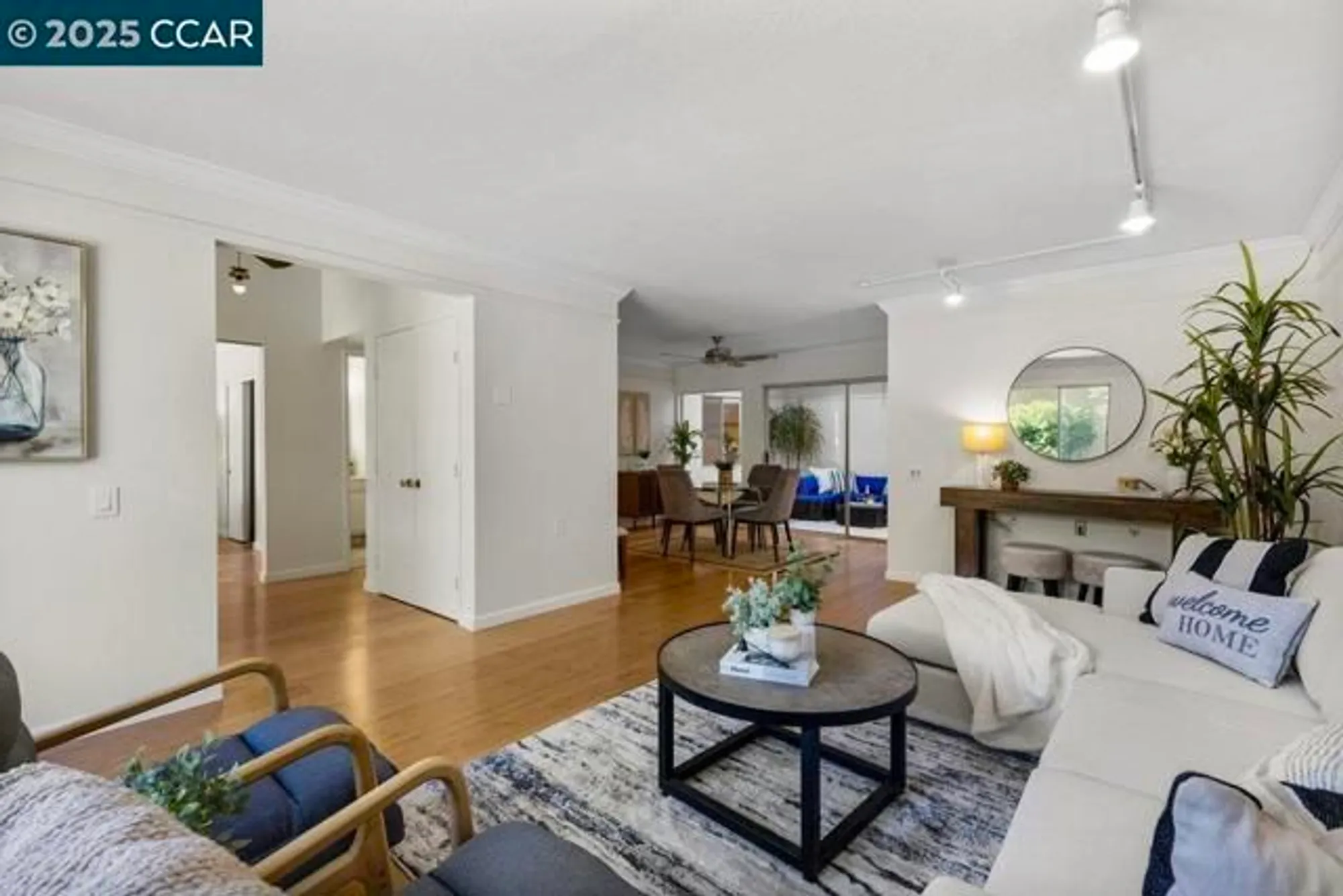 Property Slideshow image 8 of 28 | 1833 skycrest dr 2, Walnut Creek, CA, 94595