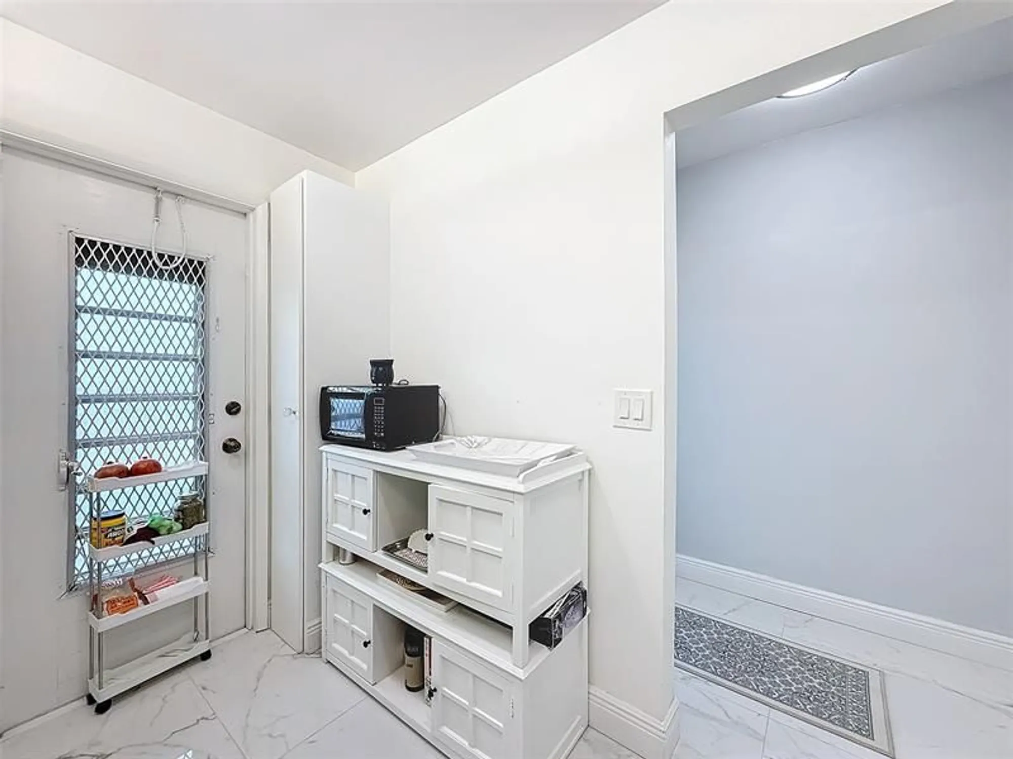 Property Slideshow image 22 of 23 | 2731 ne 14th street cswy 812, Pompano Beach, FL, 33062