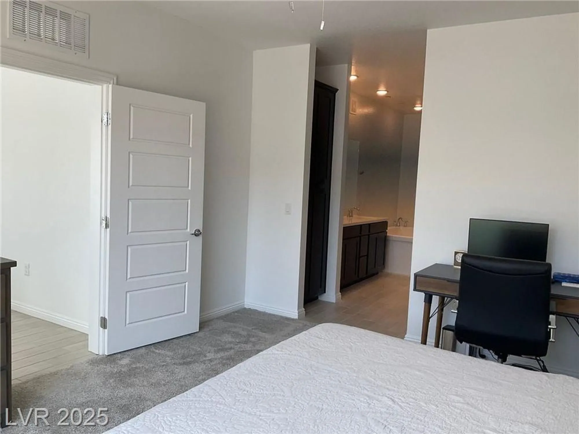 Property Slideshow image 41 of 67 | 2555 hampton rd 4209, Henderson, NV, 89052