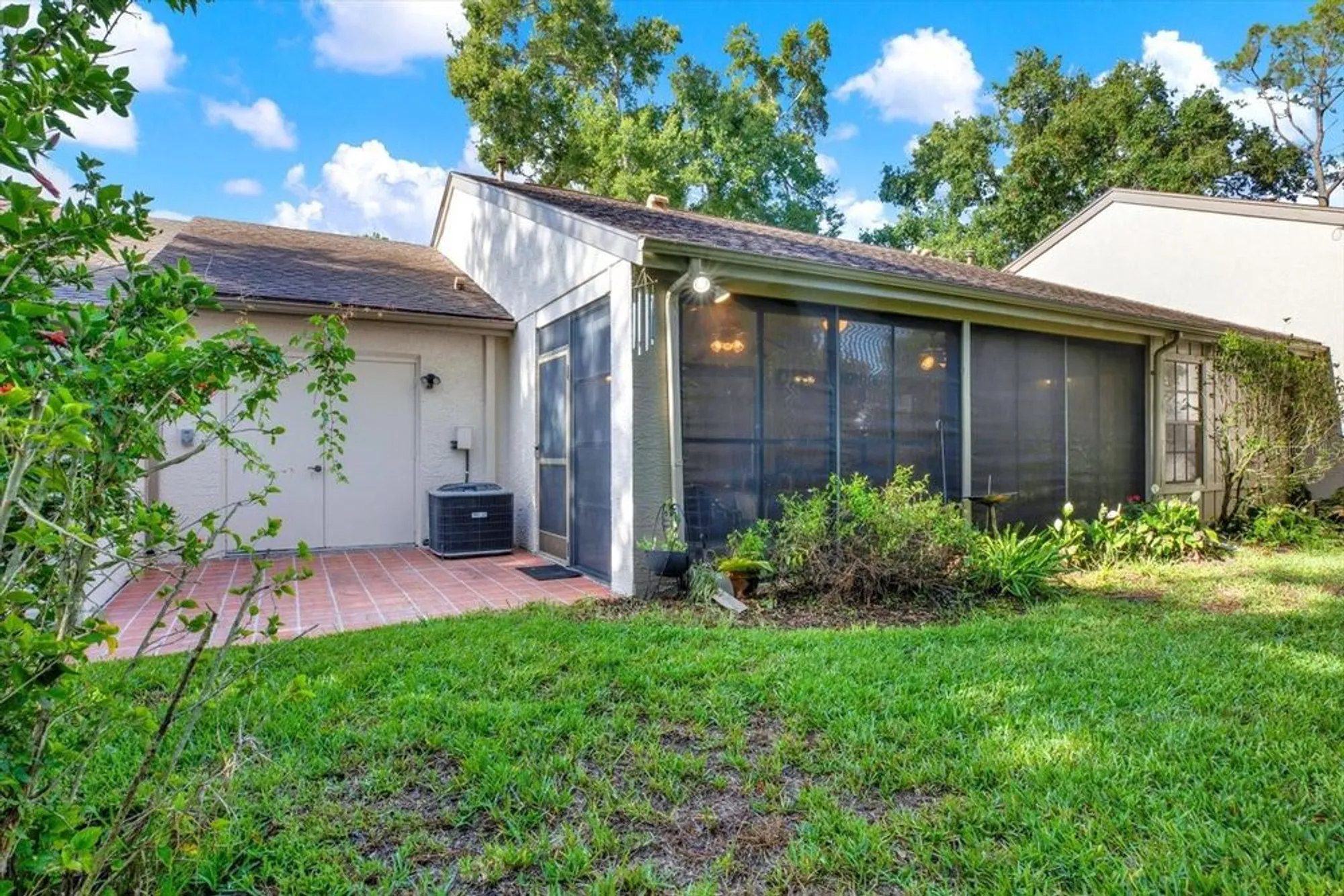 Property Slideshow image 16 of 27 | 6654 brambleleaf dr, Spring Hill, FL, 34606