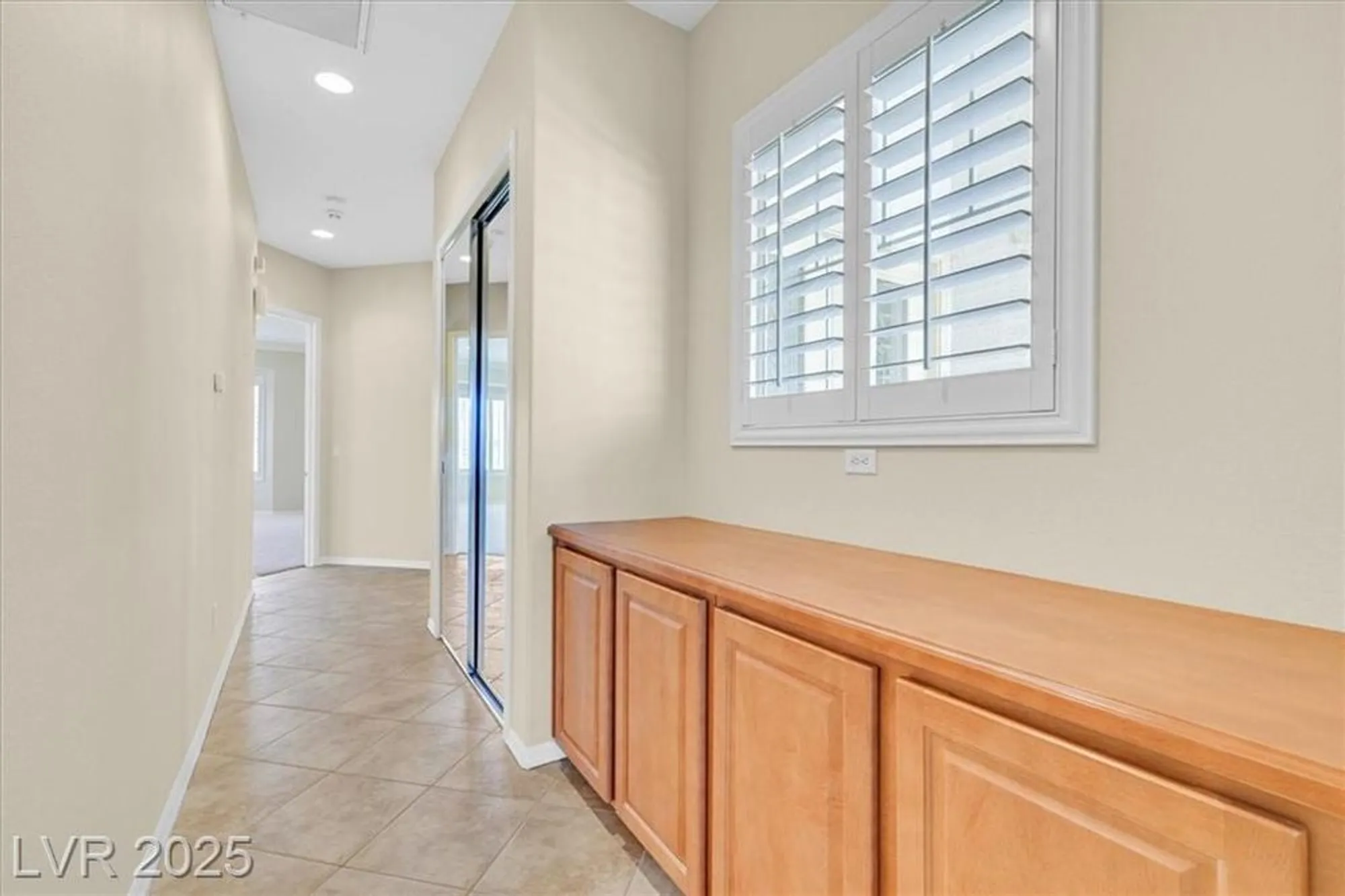Property Slideshow image 26 of 64 | 2899 brook trout ct, Henderson, NV, 89052