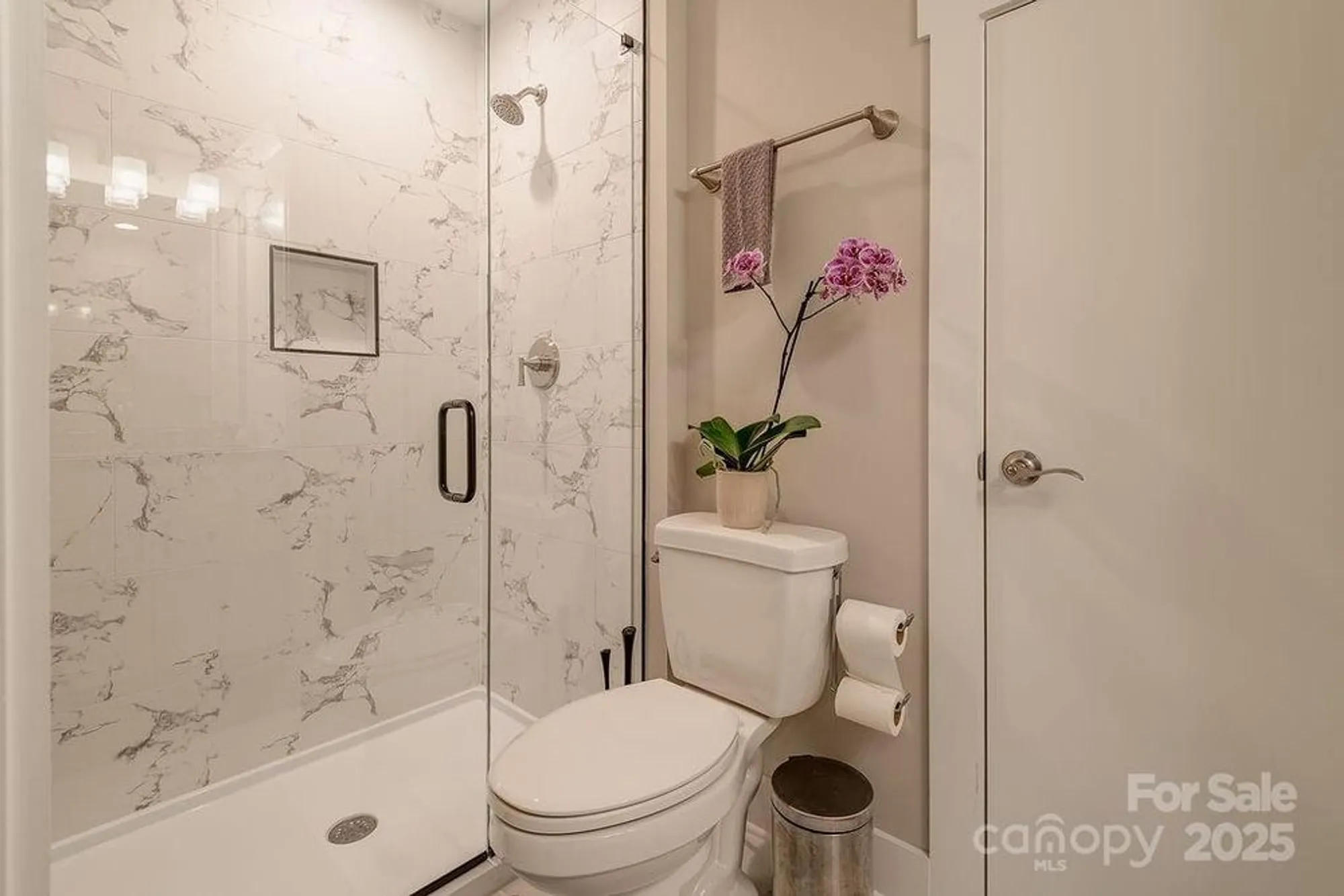 Property Slideshow image 26 of 34 | 64 creekside view dr, Asheville, NC, 28804