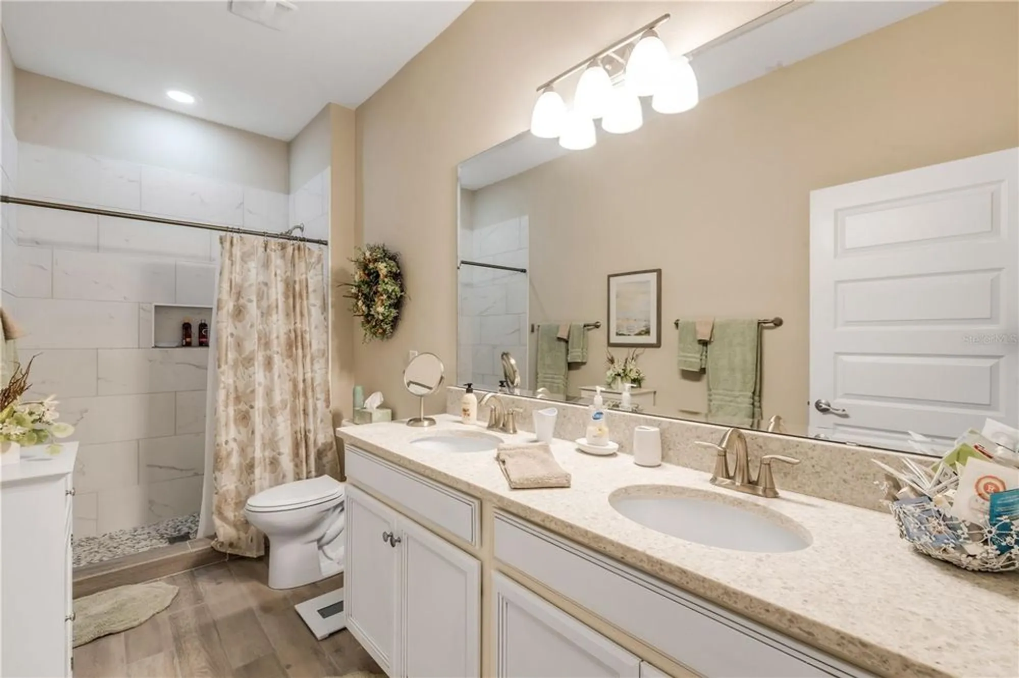 Property Slideshow image 40 of 95 | 206 venetian palms blvd, New Smyrna Beach, FL, 32168